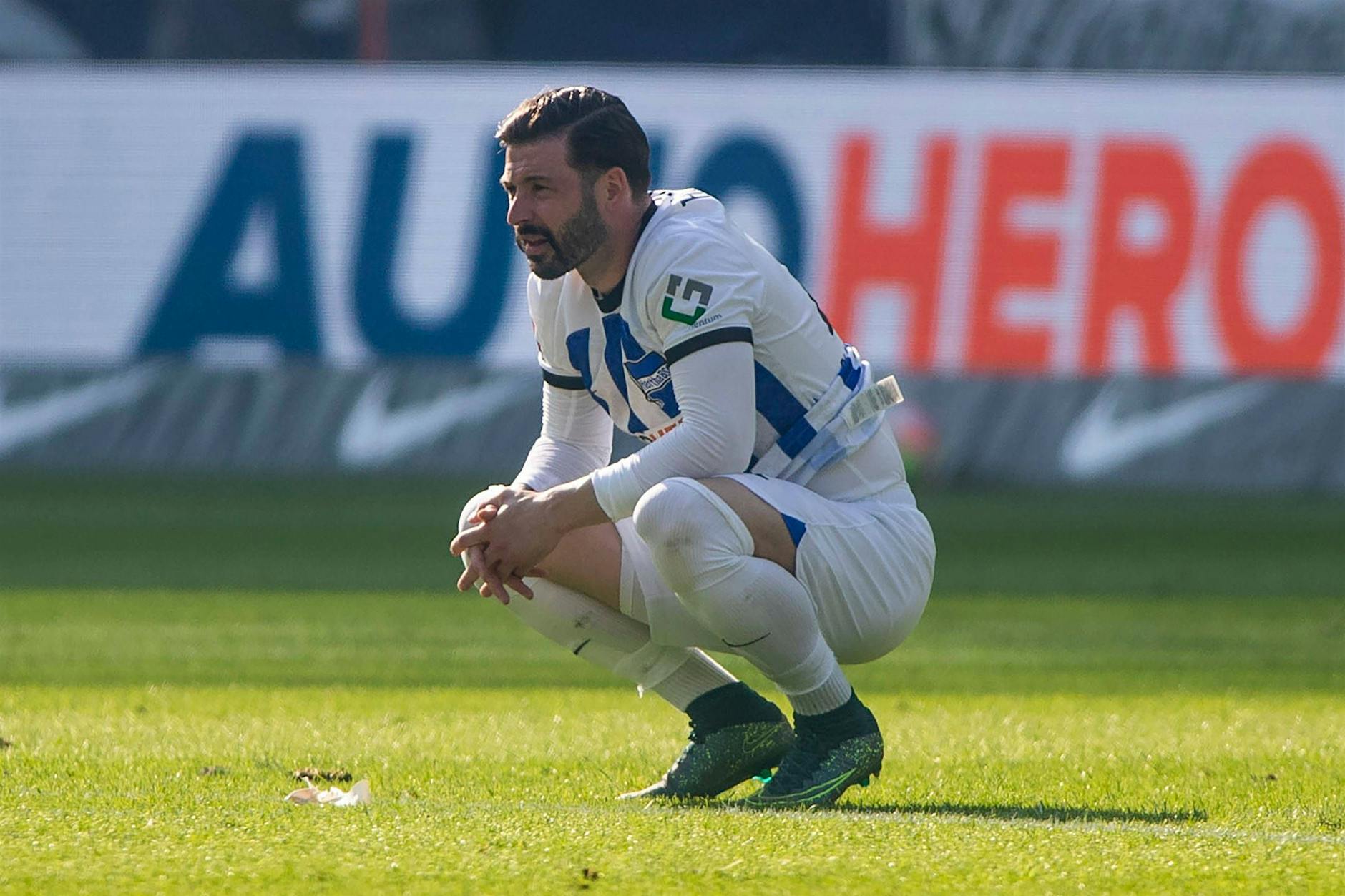 Bitter: Hertha-Freistoßtor kostet Marvin Plattenhardt neuen Vertrag!