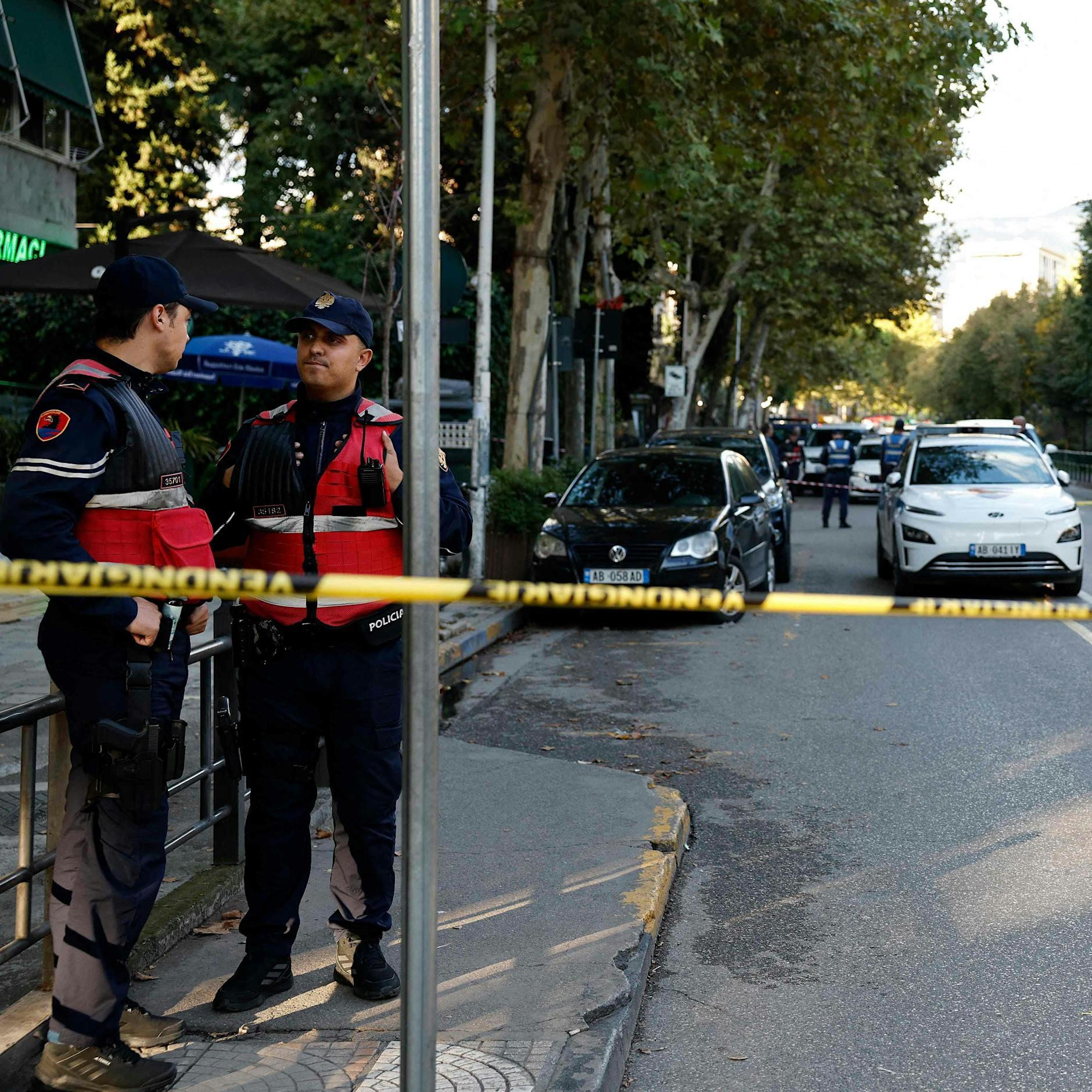 Mann (30) erschießt Richter während der Verhandlung