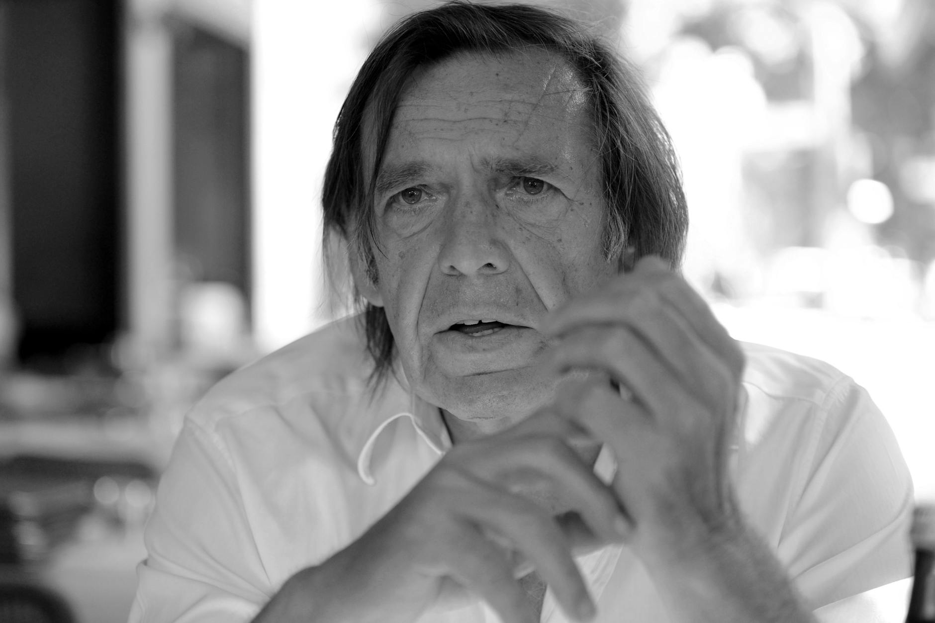 28.07.2008, Berlin: Boulevard-Journalist Franz Josef Wagner bei einem Interviewtermin in Berlin.