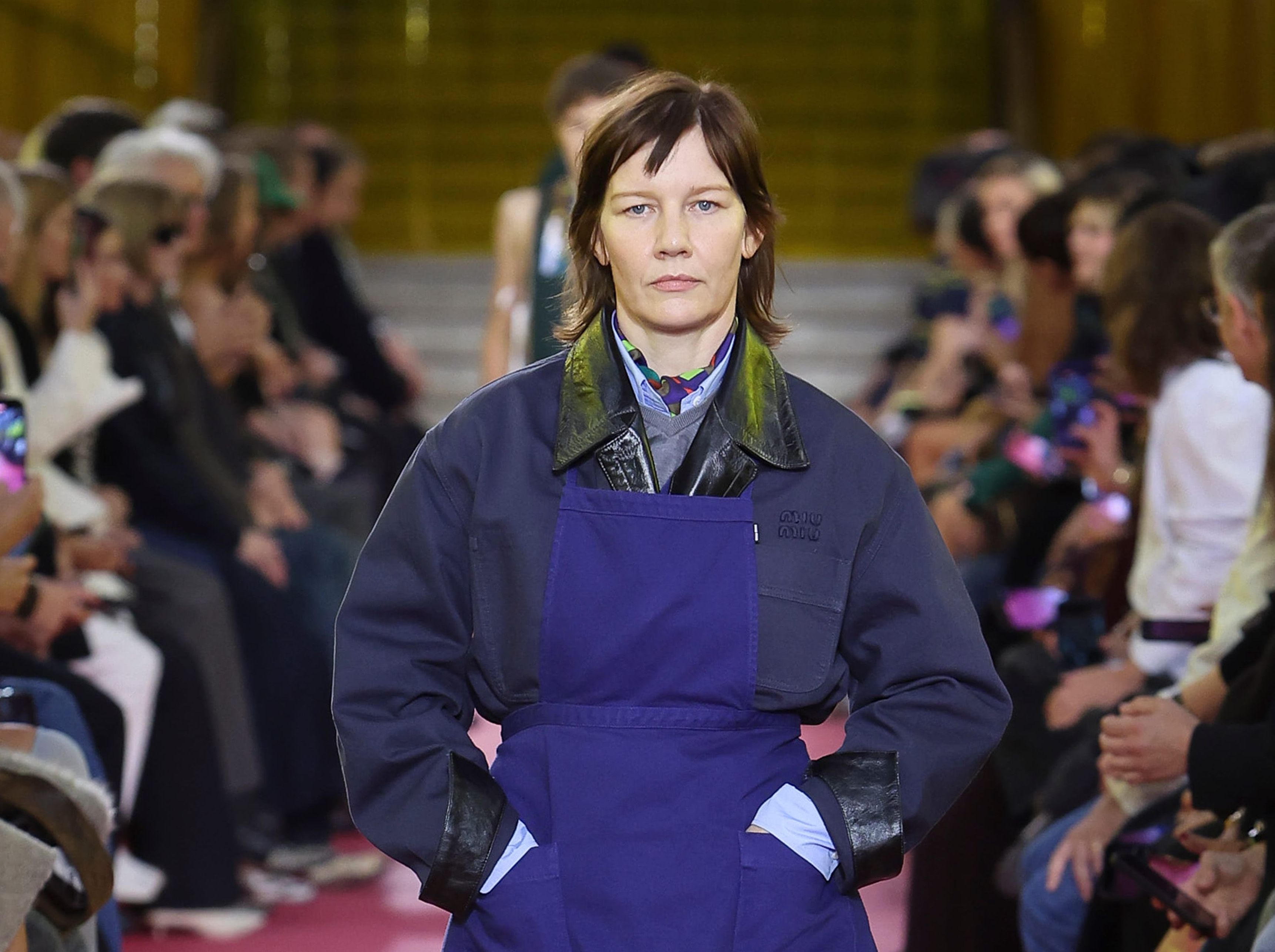 Sandra Hüller für Miu Miu: Ostdeutscher Schauspielstar läuft auf der Paris Fashion Week