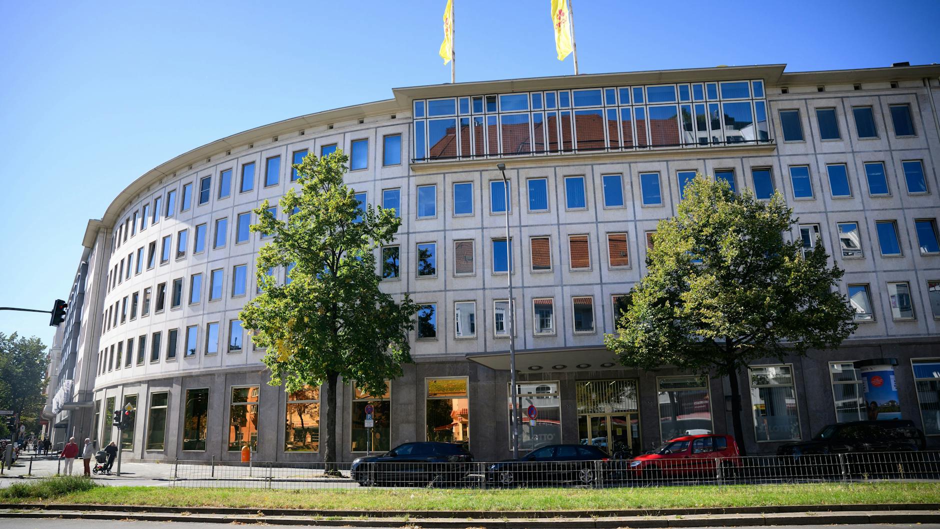 Die Lotto-Zentrale Berlin liegt in der Brandenburgischen Straße. Hier hat der Gewinner aus Charlottenburg sich beraten lassen.