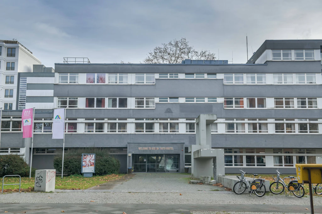 Wohnungsnot in Berlin: Diese Jugendherberge rettet die Studenten