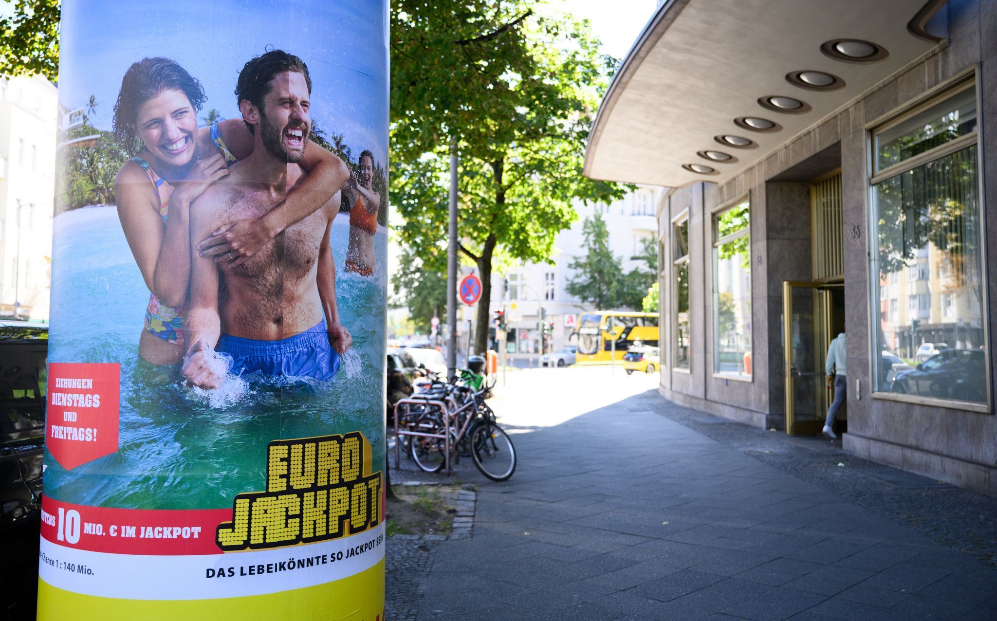 Berliner Lotto-Gewinner kassiert 120 Millionen – und bekommt noch 64 Euro extra