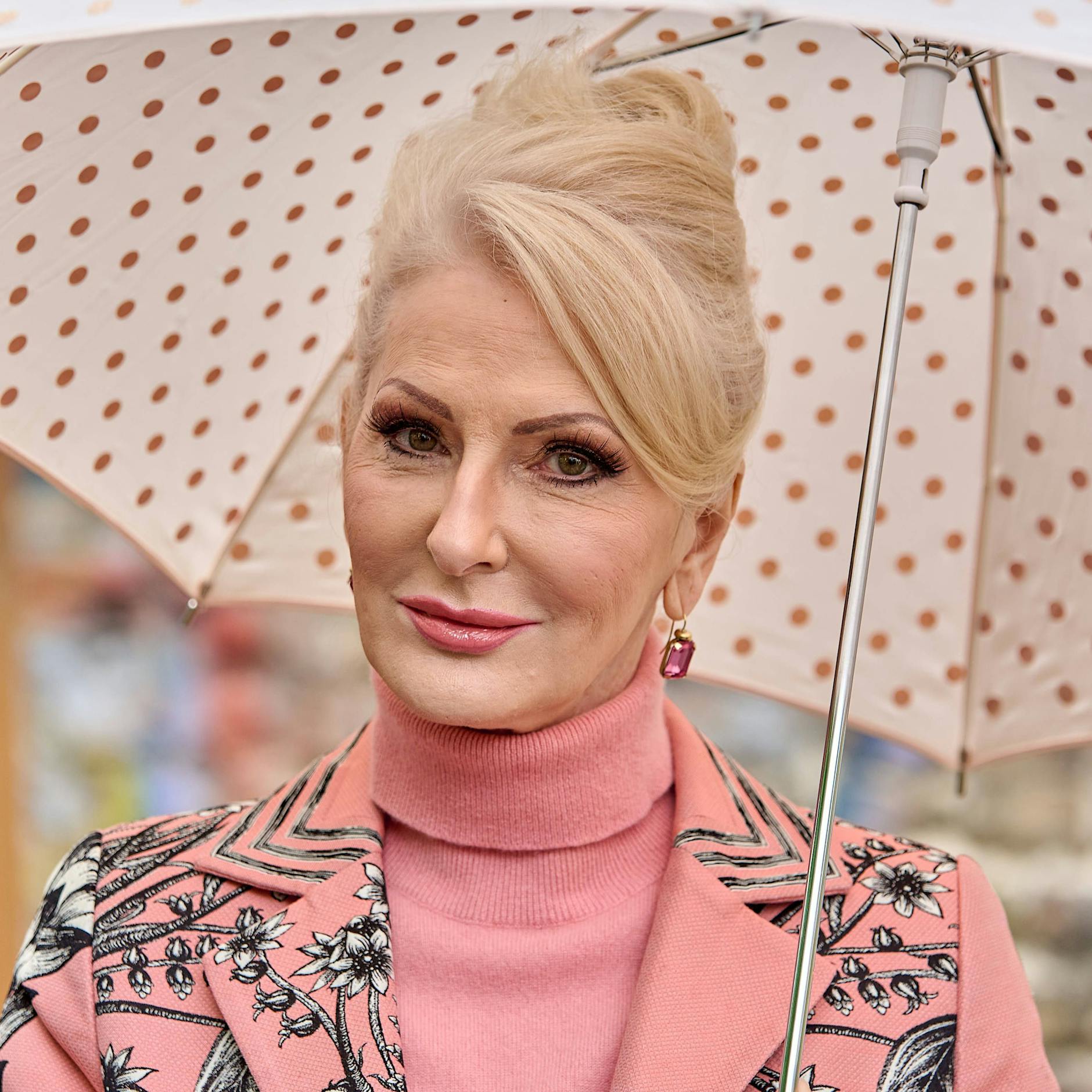 TV-Star Désirée Nick packt aus: Der Osten rettete ihre Karriere!