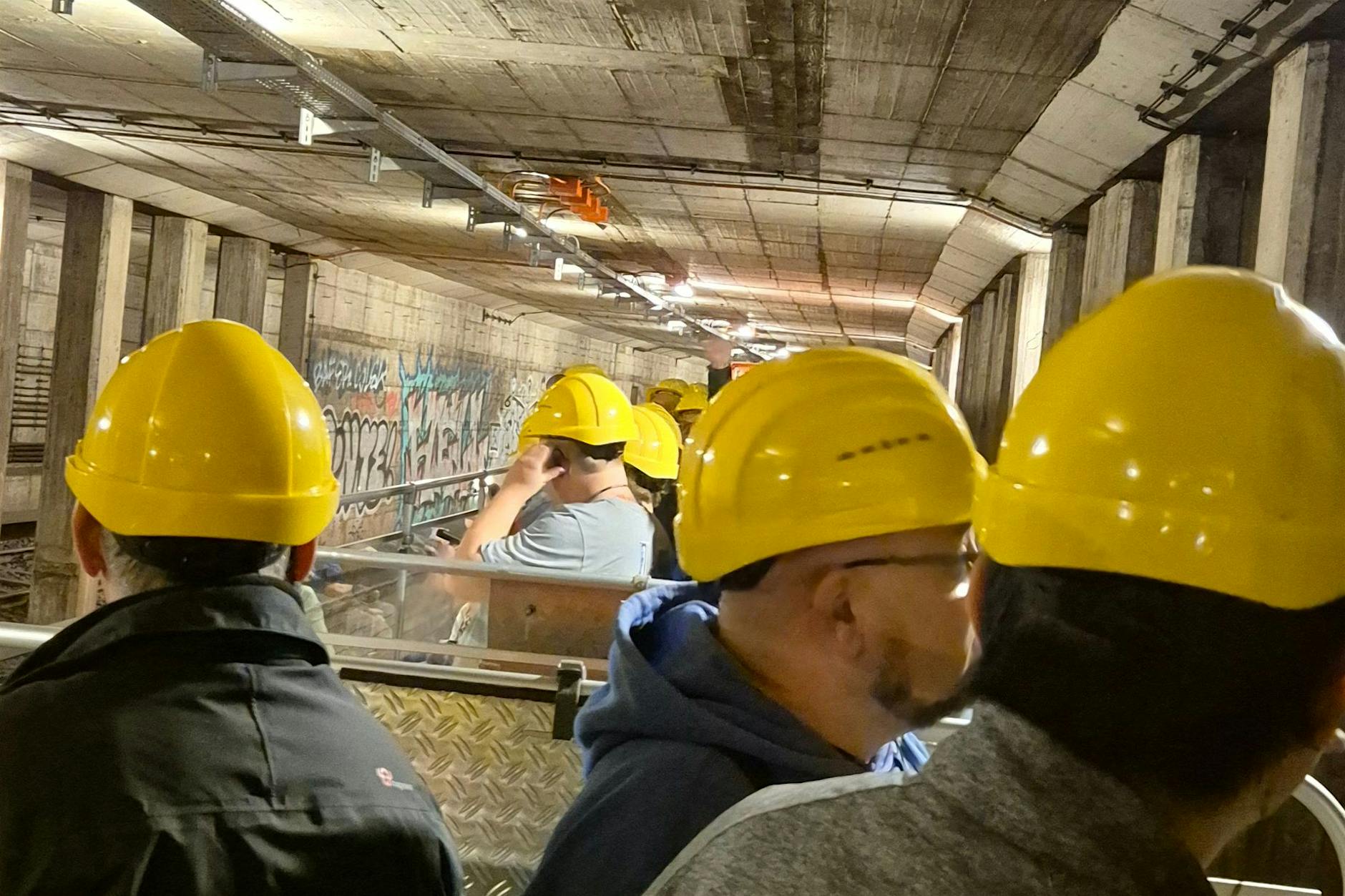 Geisterbahn-Feeling! So spaßig ist das U-Bahn-Cabrio der BVG