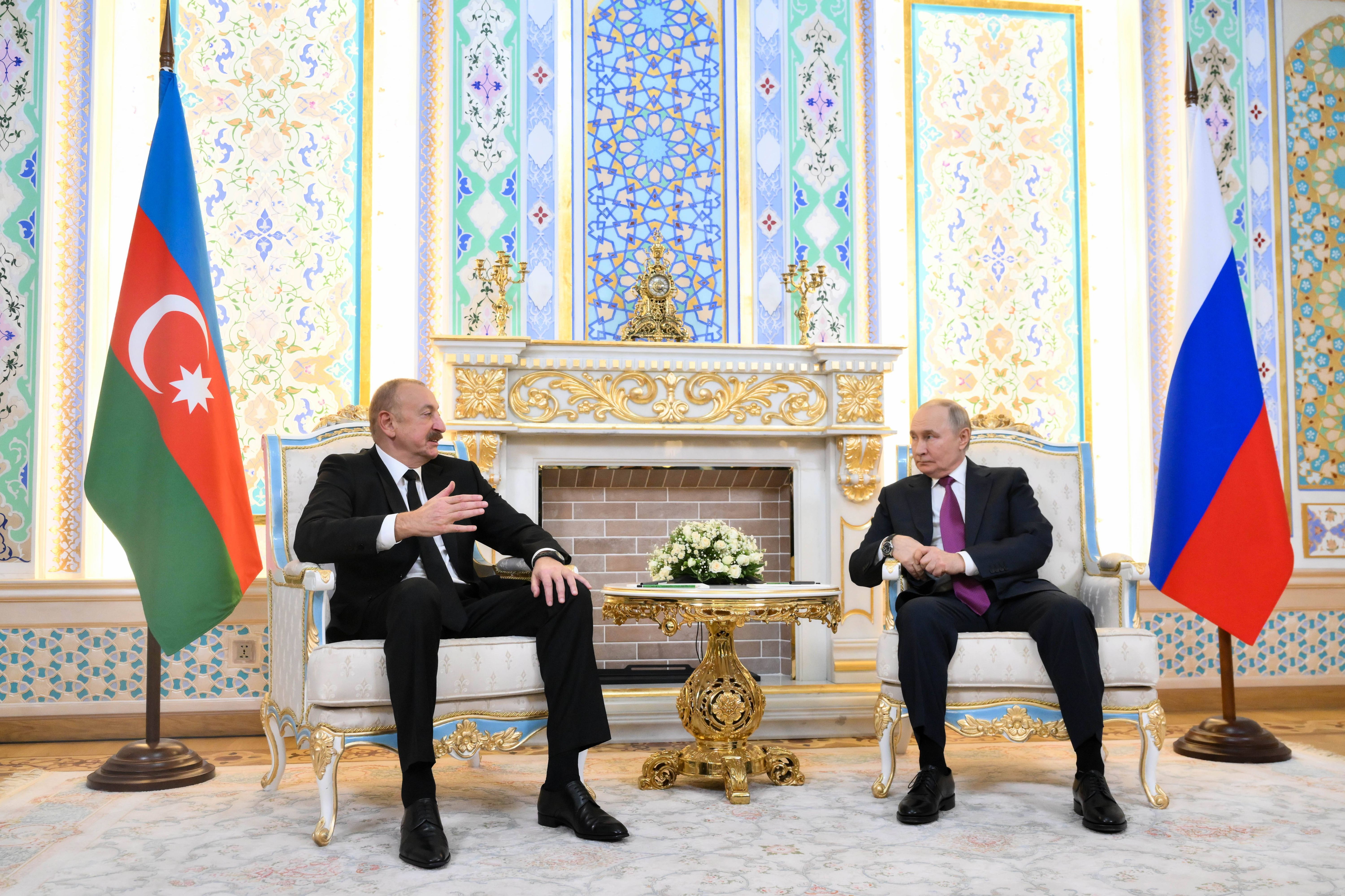 Image - Seltenes Schuldeingeständnis: Putin trifft auf Alijew nach Abschuss von Passagiermaschine