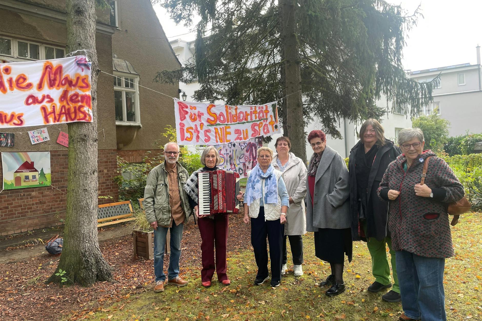 In der Stillen Straße kämpfen die Senioren wieder für ihr selbstverwaltetes Haus.