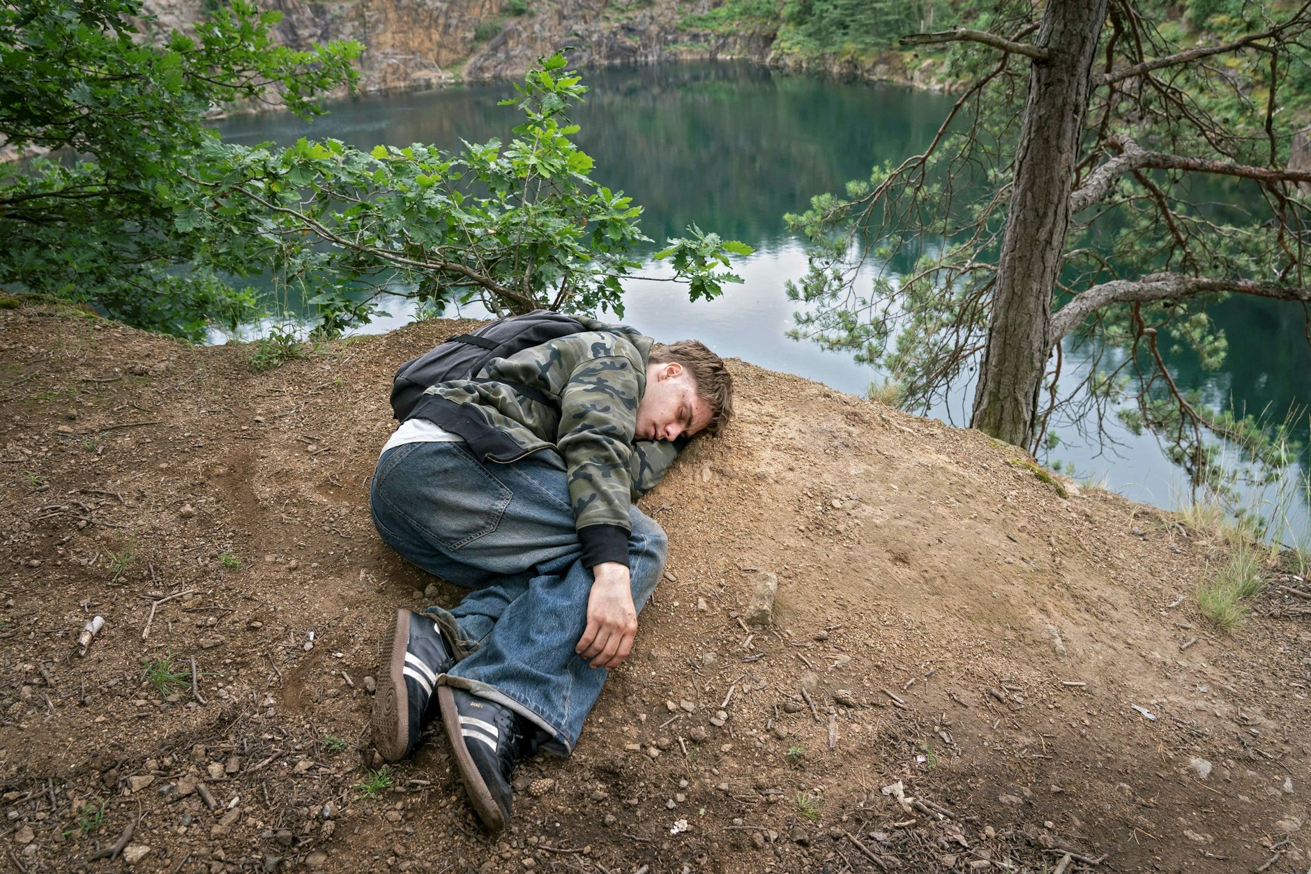 „Tatort: Siebenschläfer“: Pascal (Florian Geißelmann) ist aus dem Kinderheim geflohen. Seine Freundin Lilly liegt tot im See.