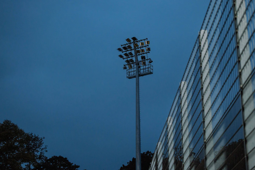 1. FC Köln'de bu sefer tüm ışıklar yeniden açıldı mı?