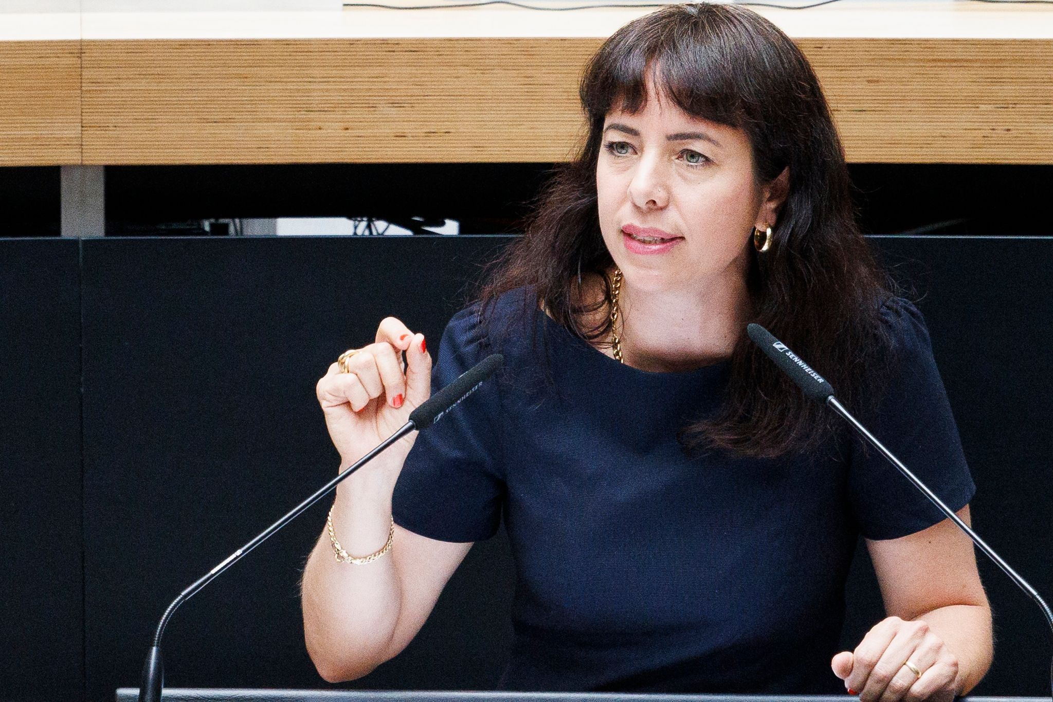 Image - Spitzenkandidatin der Linken: Elif Eralp fordert bezahlbare Mieten statt Olympia