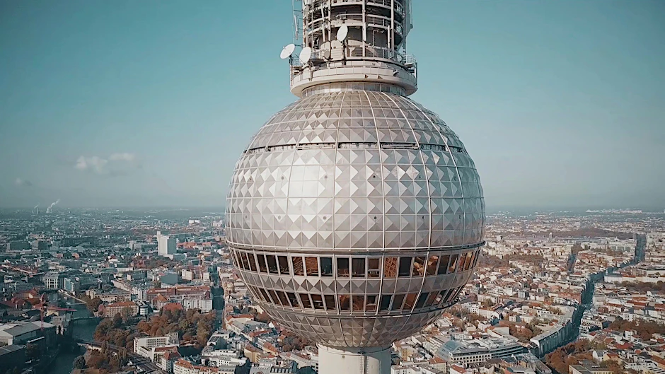 Zeit für Veränderung: Warum Berlin eine investorenfreundliche Politik braucht