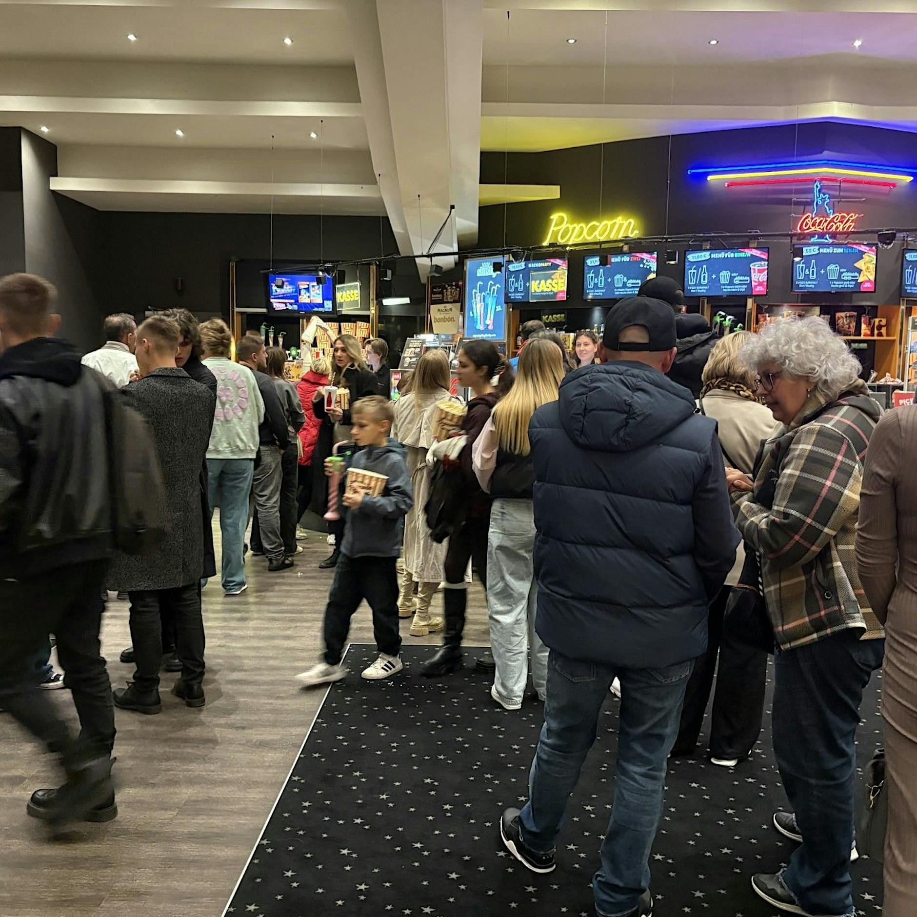 Popcorn mit Käse: Wie Ukrainerinnen in Lichtenberg ein Stück Heimat finden