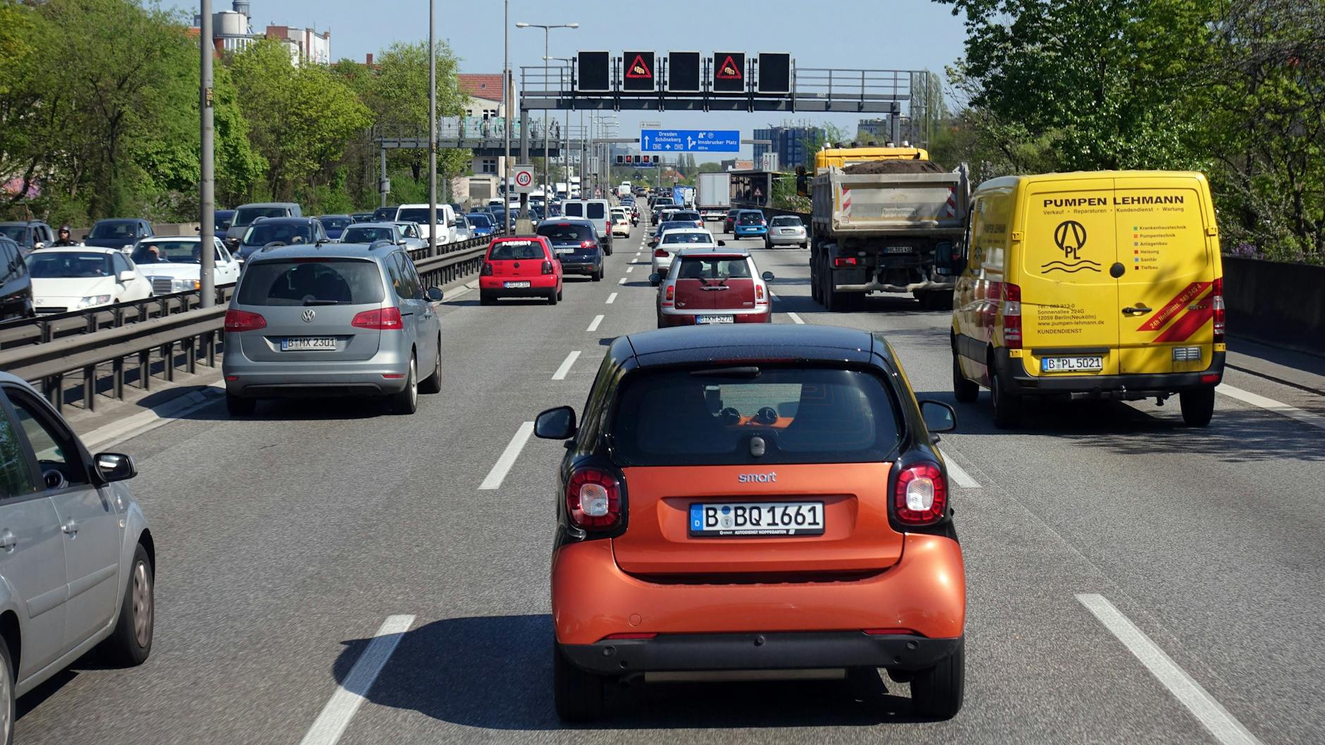 Der Abschnitt am Innsbrucker Platz auf der A100 ist hoch frequentiert. Die Sperrung am Wochenende wird für Chaos sorgen.
