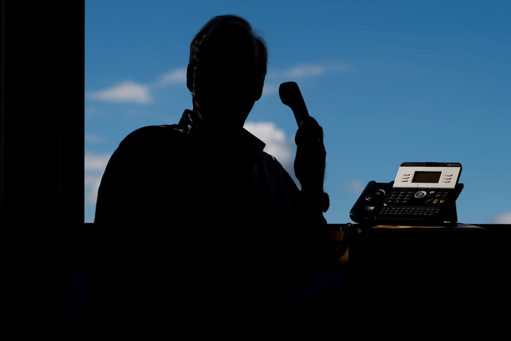 Die Polizei warnt vor Telefonbetrügern. (Symbolbild)