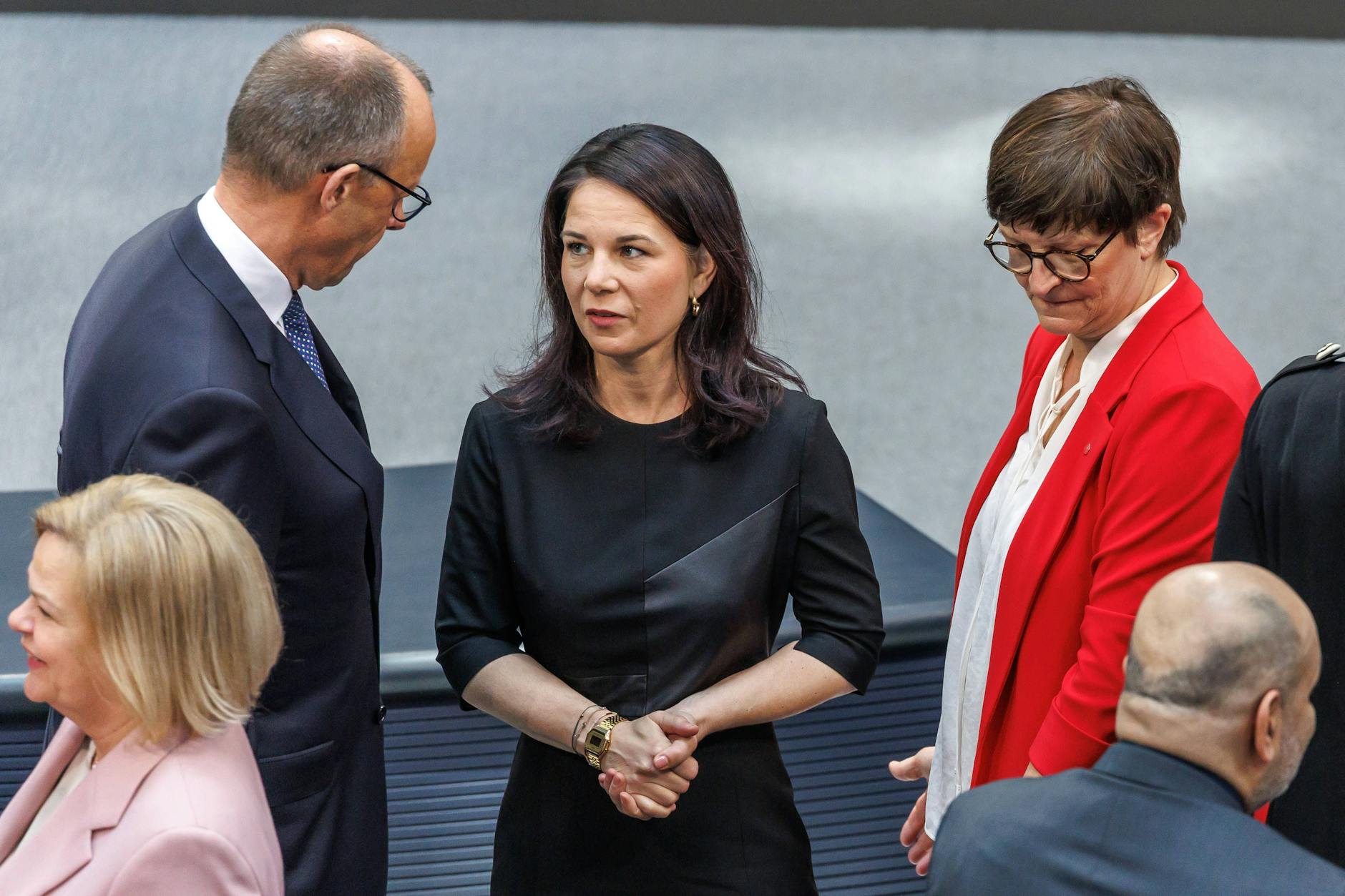 Friedrich Merz und Annalena Baerbock im Bundestag