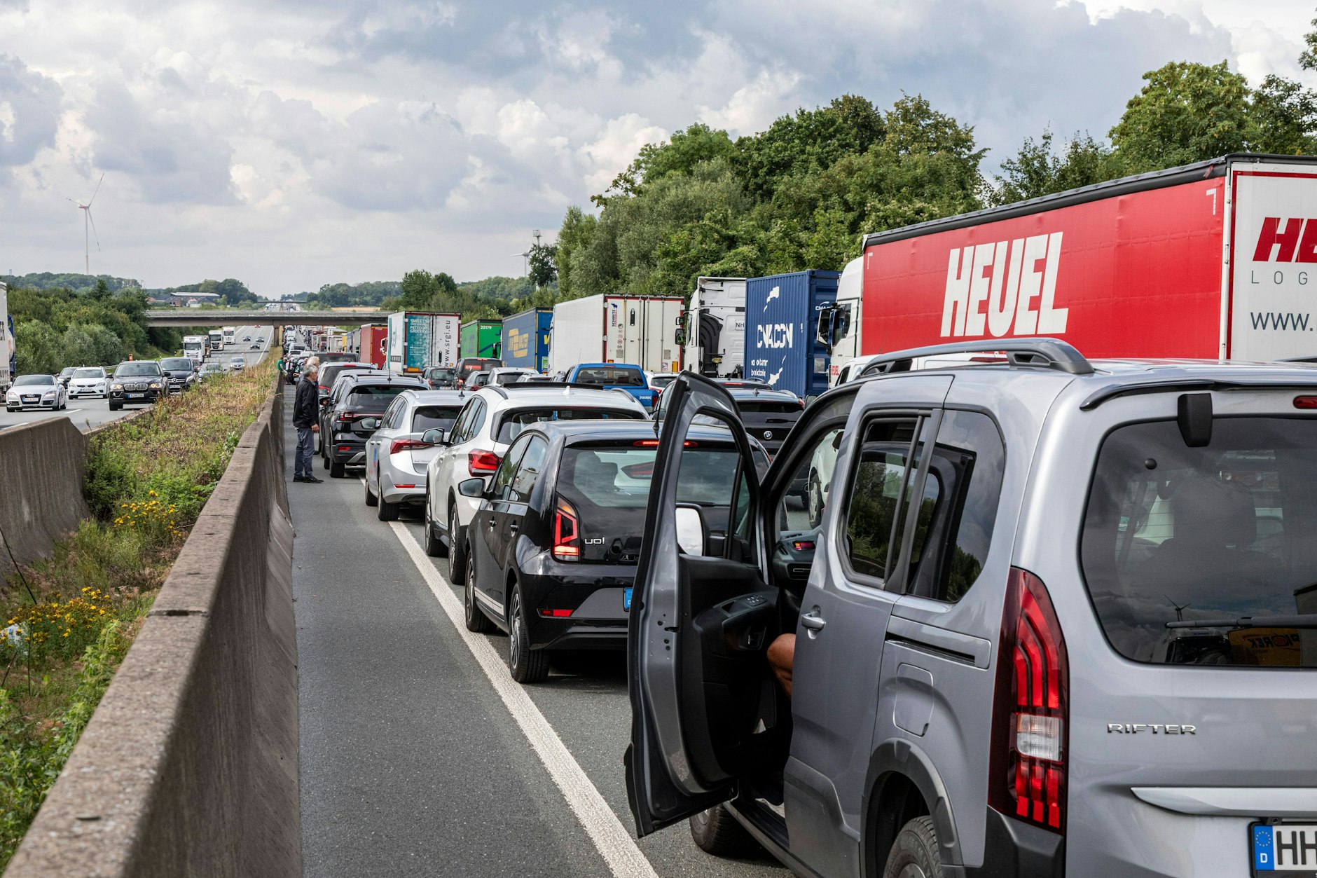 Die A2 wird wieder besonders vom Stau-Wochenende betroffen sein.