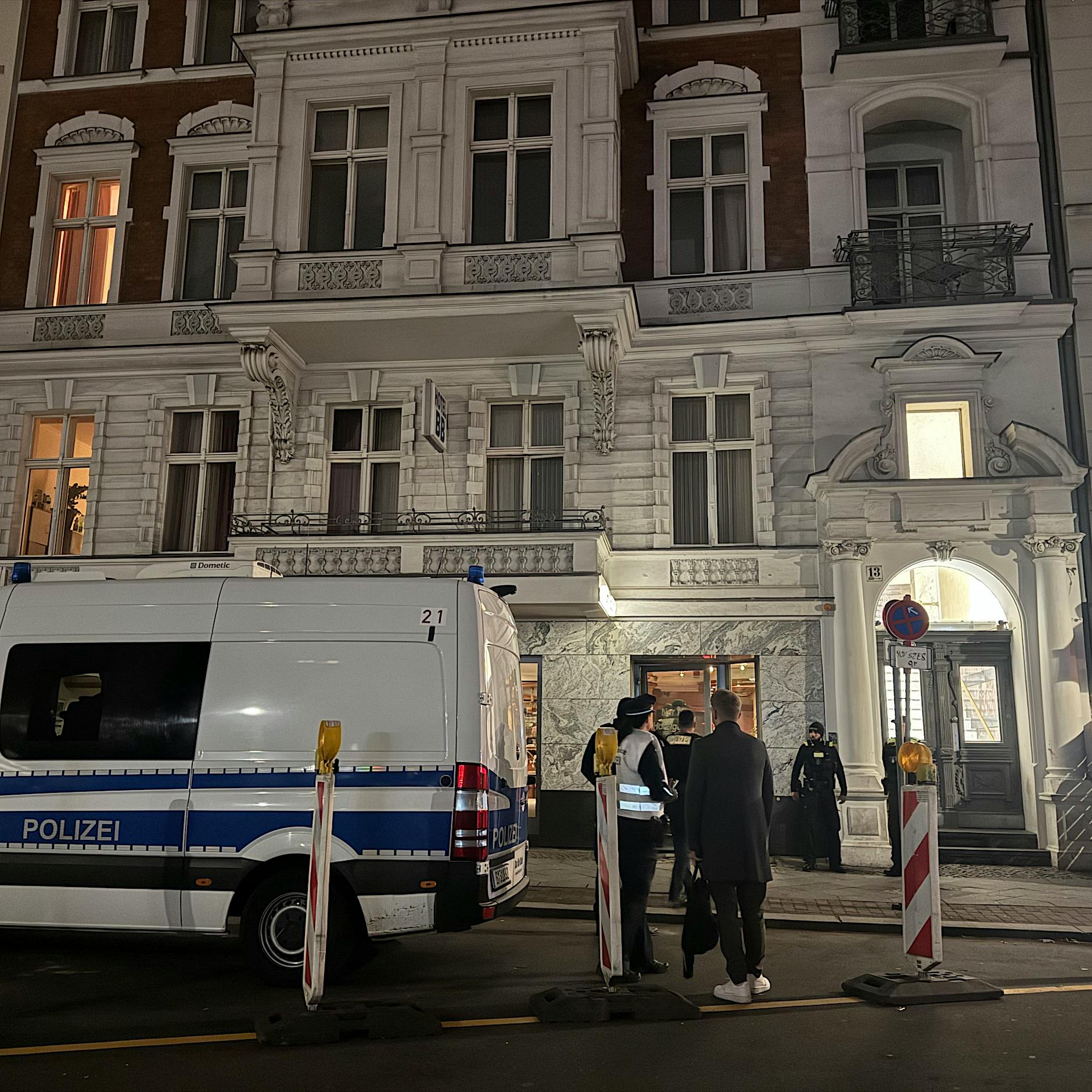 Fuggerstraße: Jobcenter kontrolliert Sozialhotel in Schöneberg