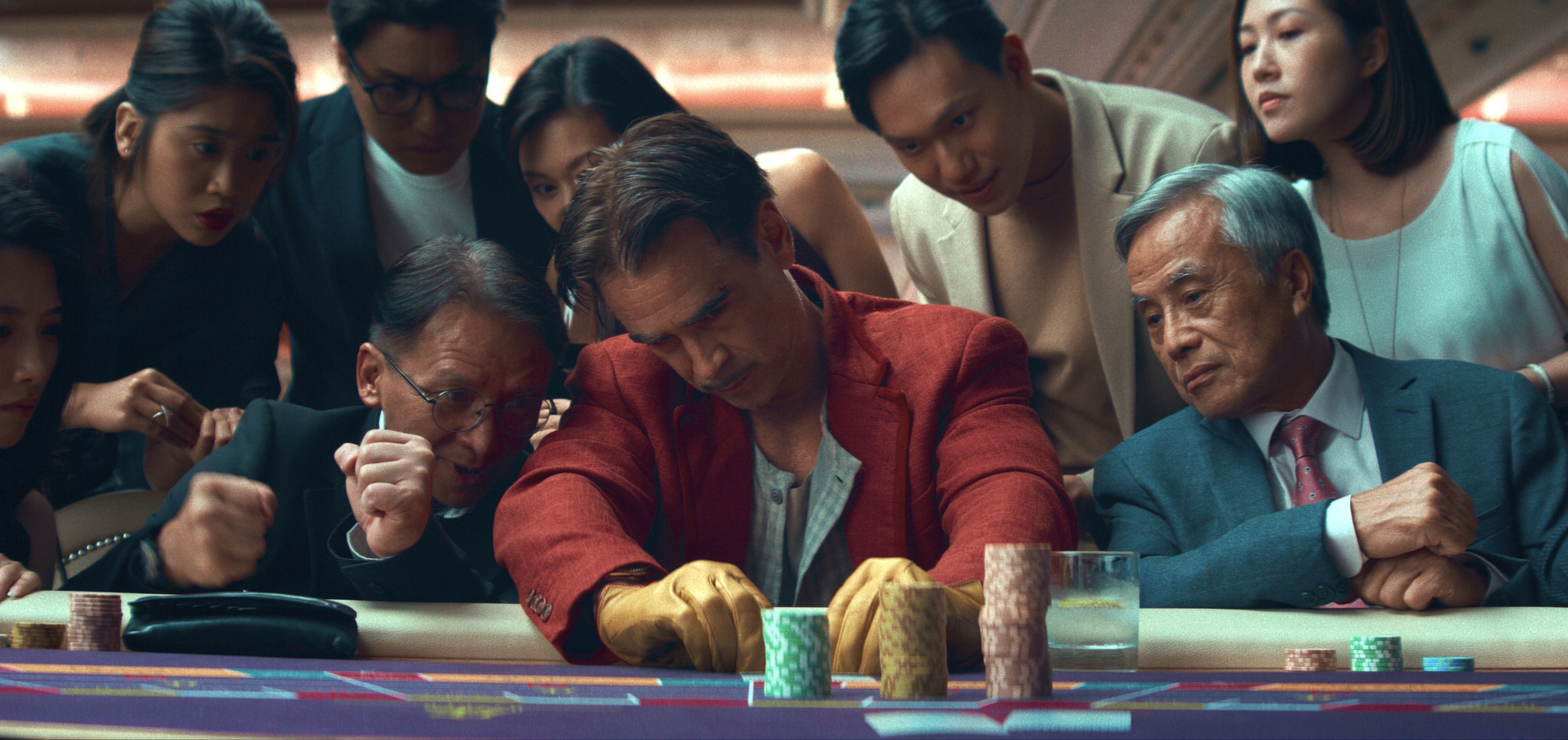 „Ballad of a Small Player“ von Edward Berger im Kino und auf Netflix: Im Las Vegas des Ostens