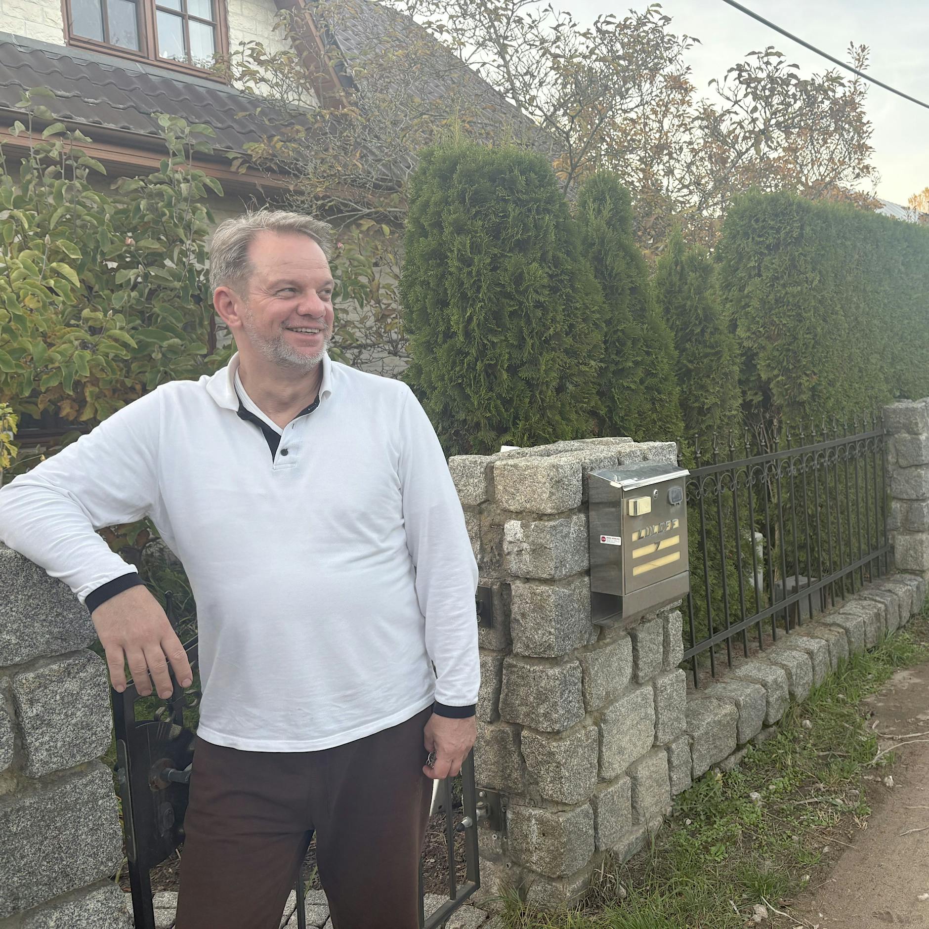 „Wie bei den Schildbürgern“: Abwasser‑Farce in Hellersdorf