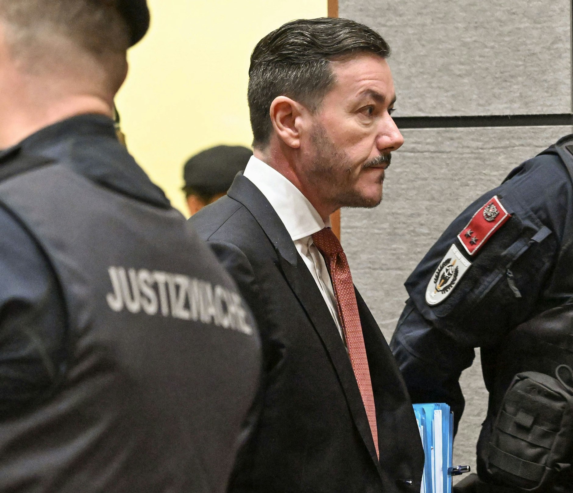 Prozessauftakt für den einstigen Immobilienkönig aus Österreich