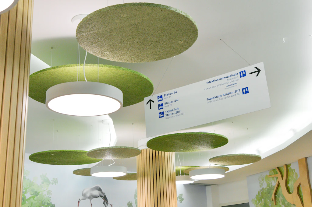 So sieht der neue Empfangsbereich der Kinderklinik Charité Mitte (Virchow) jetzt aus!