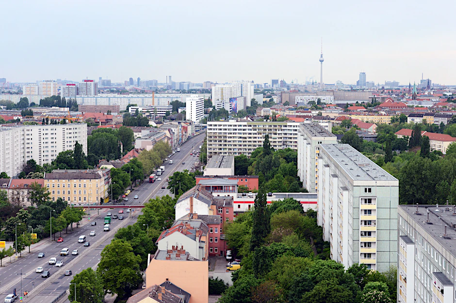 In Lichtenberg wächst die Nachfrage nach günstigem Wohnraum. Um dem Bedarf Rechnung zu tragen, hat der Senat nun einen Bebauungsplan für mehr als 500 neue Wohnungen beschlossen.