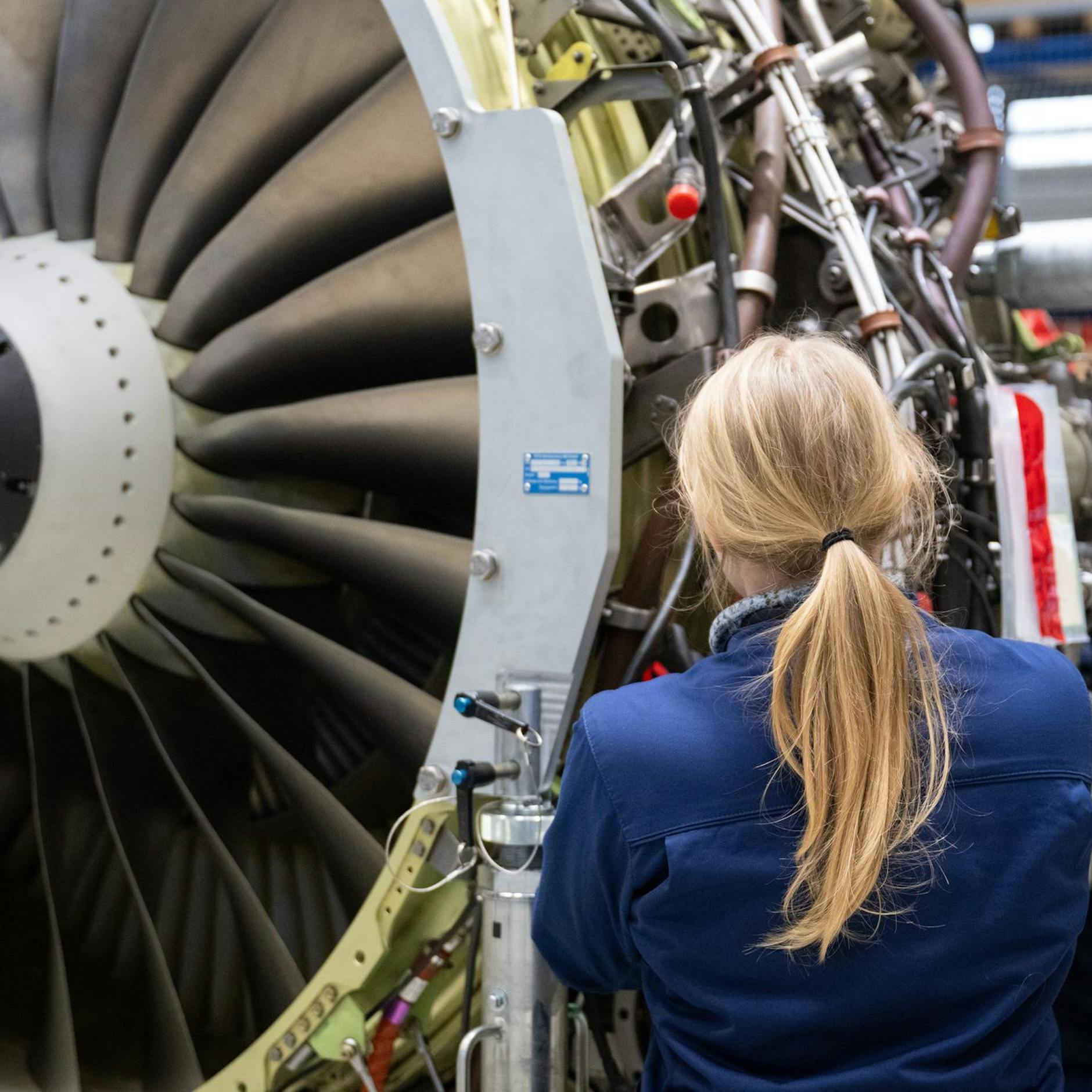 Image - Lohnunterschied zum Westen: Ostdeutsche arbeiten ab jetzt umsonst