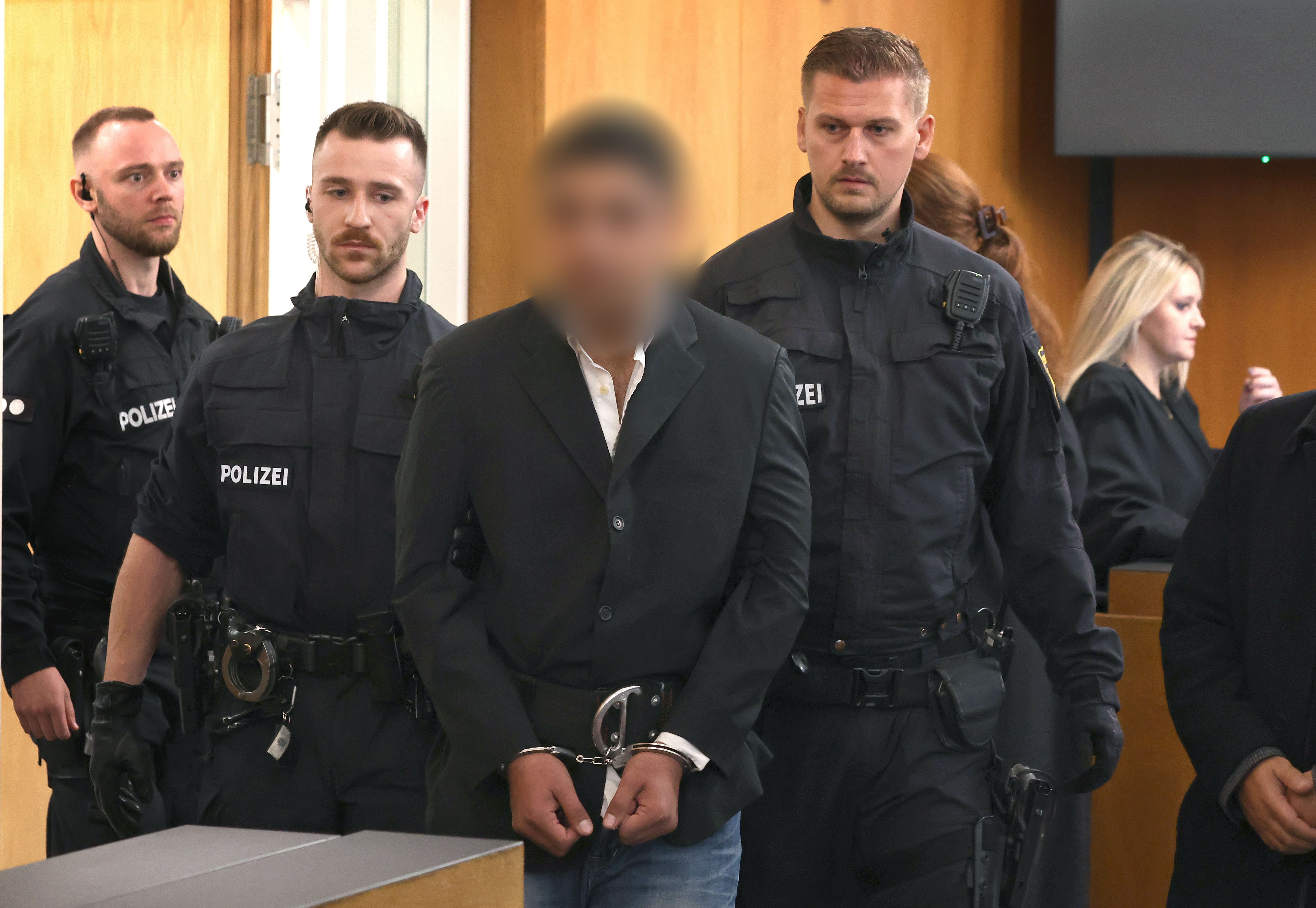 Image - Killer von Aschaffenburg: Er hörte Kampfmusik, dann erstach er Yannis (2)
