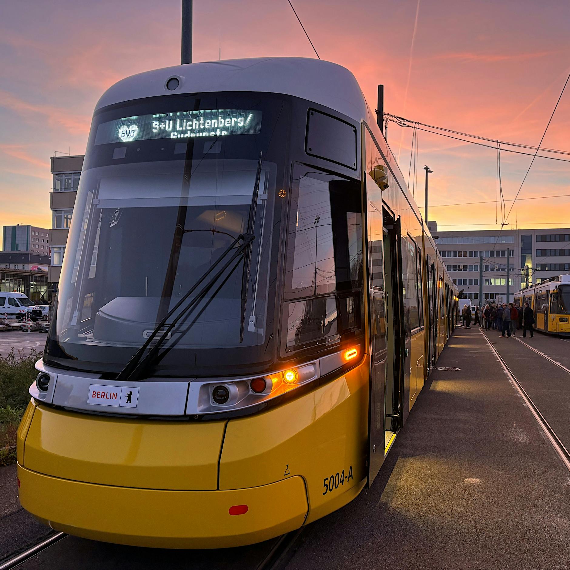 BVG in Erklärungsnot: Falsche Berechnung verzögert Start der XXL-Tram für Berlin