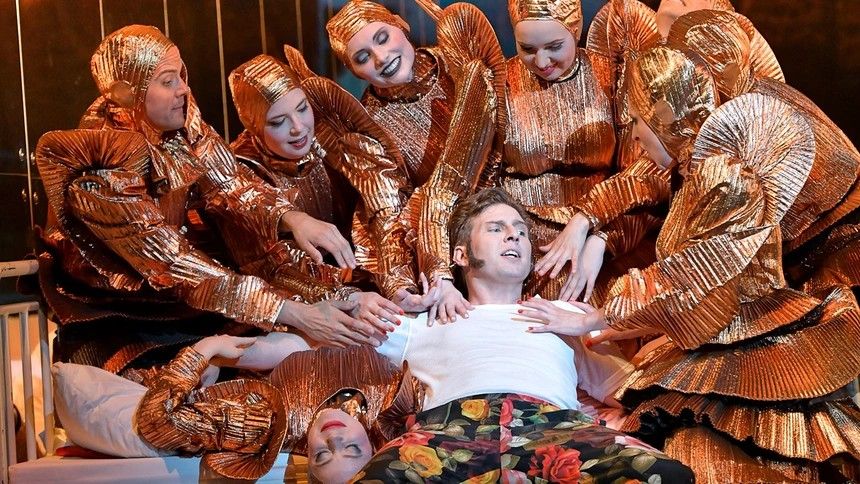 Garantiert auffällig: Deutsche Oper Berlin verkauft ihre Kostüme