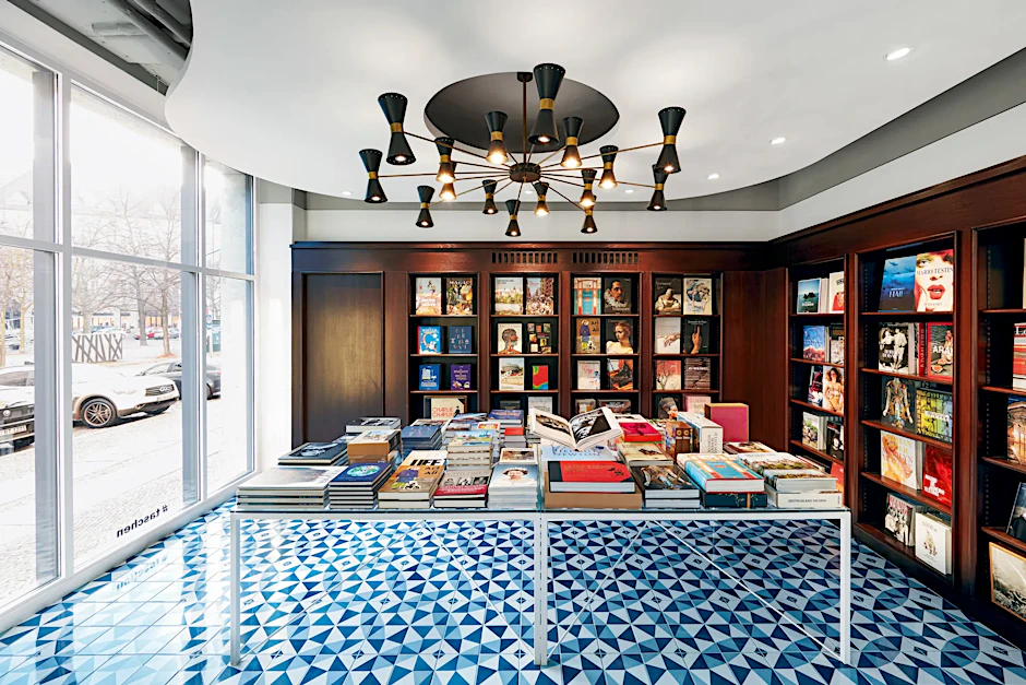Eine der schönsten Adressen Berlins: der Taschen-Store in Charlottenburg