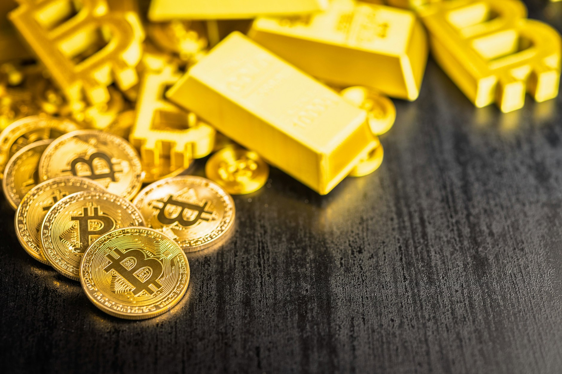 Nach Bitcoin-Crash: Ist die Kryptowährung doch kein „digitales Gold“?