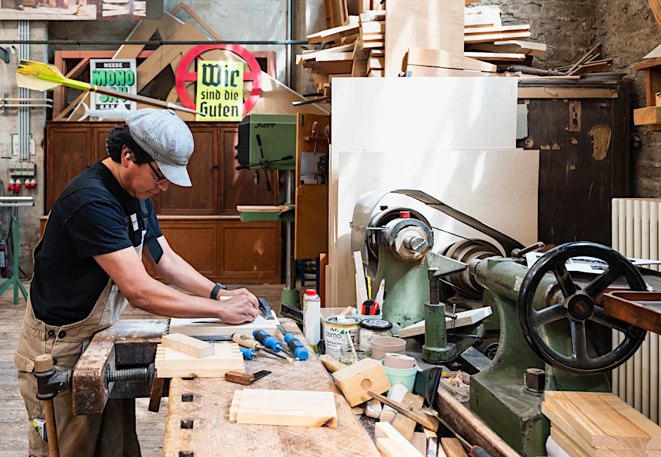 Das Handwerk galt einmal als das Rückrat der Berliner Wirtschaft. Doch steigende Mieten und Flächenmangel machen der Branche schwer zu schaffen.