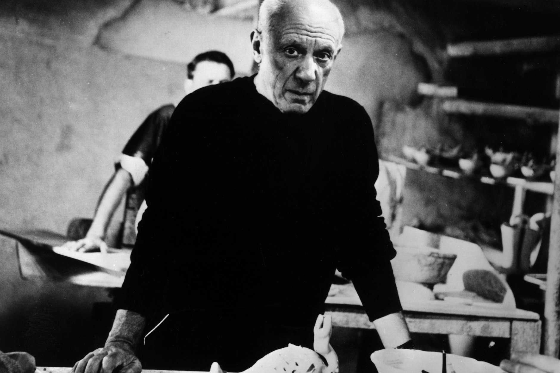 Pablo Picasso (1881–1973) im Atelier