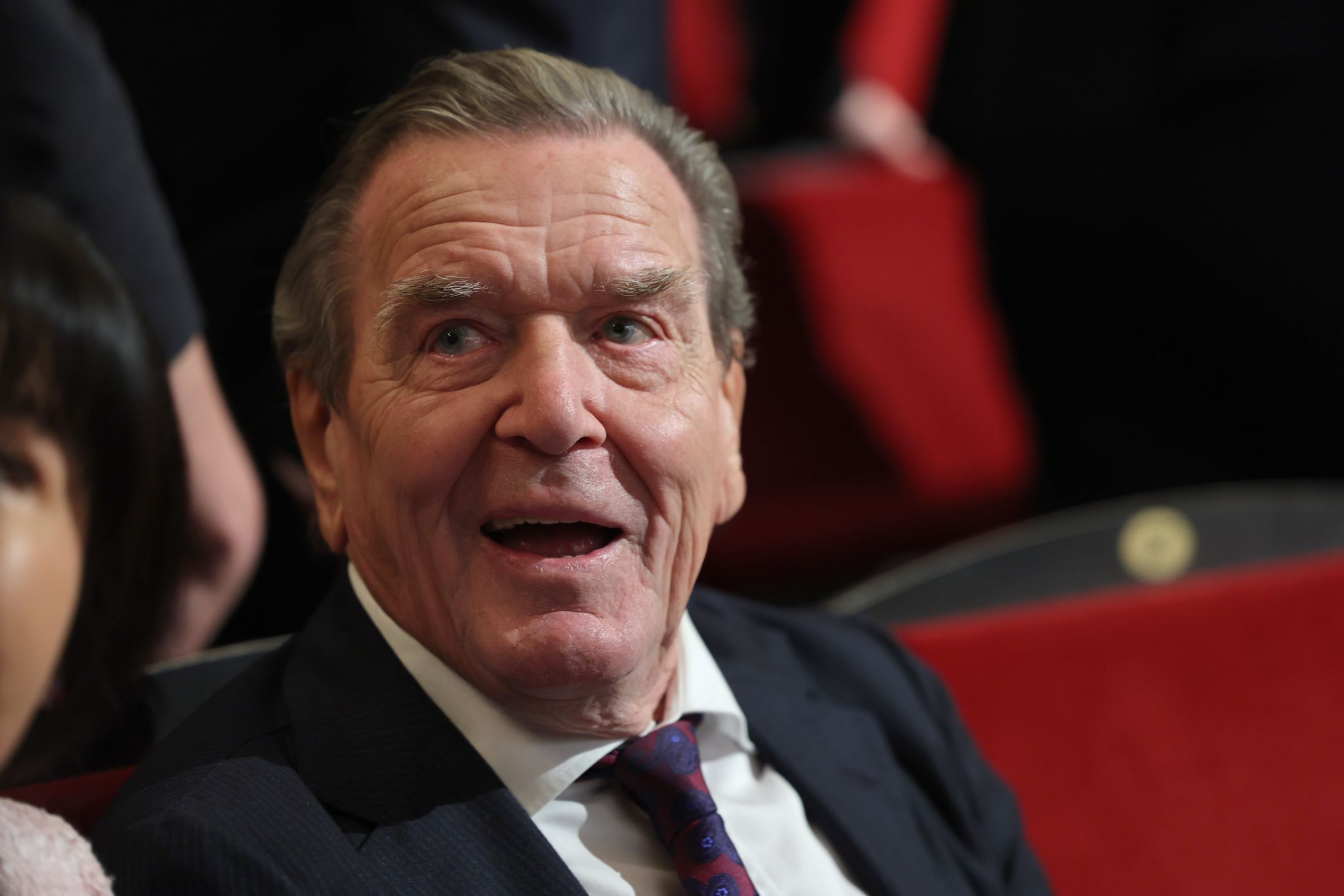 Image - Gerhard Schröder im Untersuchungsausschuss: Altkanzler verteidigt Bau von Nord Stream 2