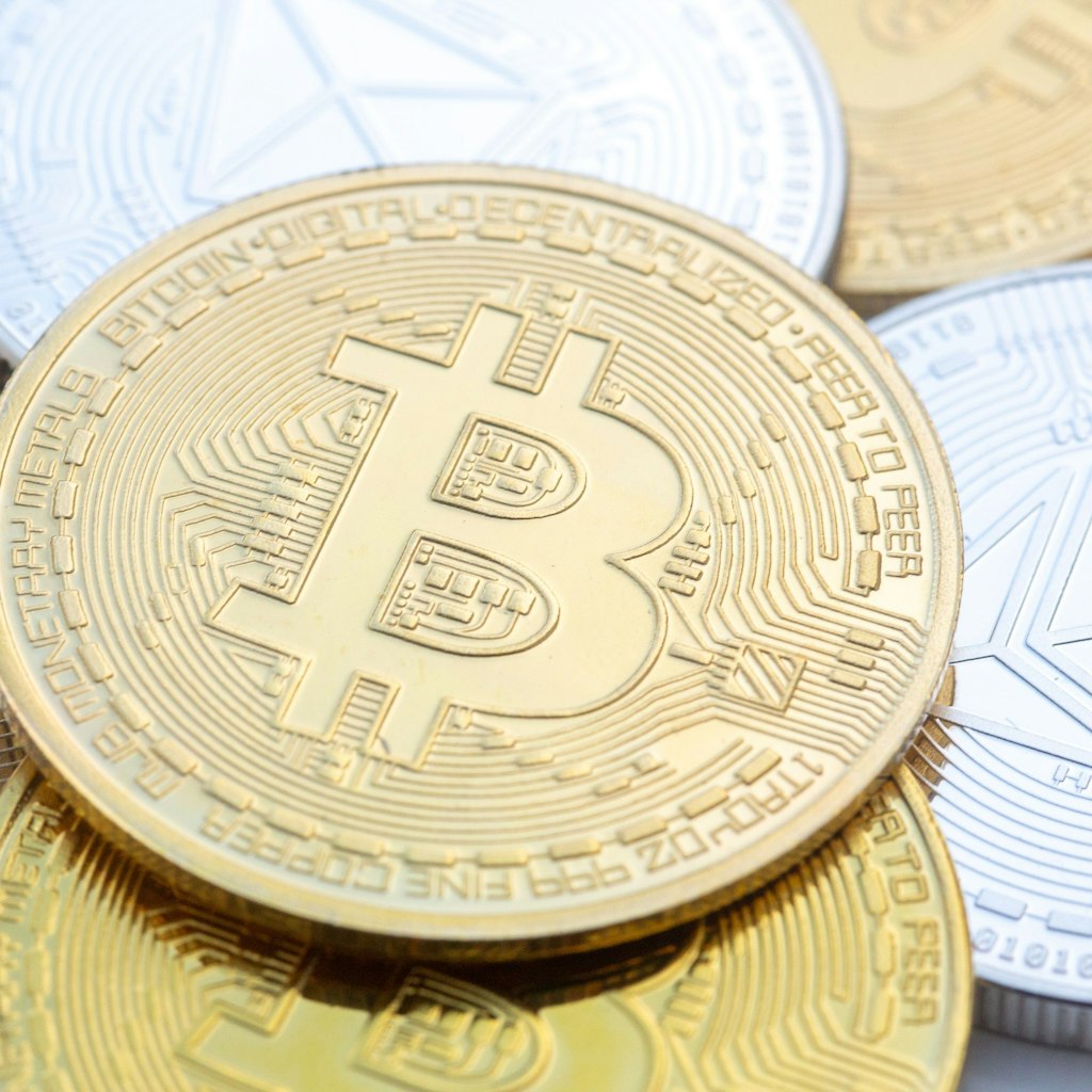 Bitcoin-Kurs: Stabilisierung nach Rekord-Crash – Wie geht es weiter?