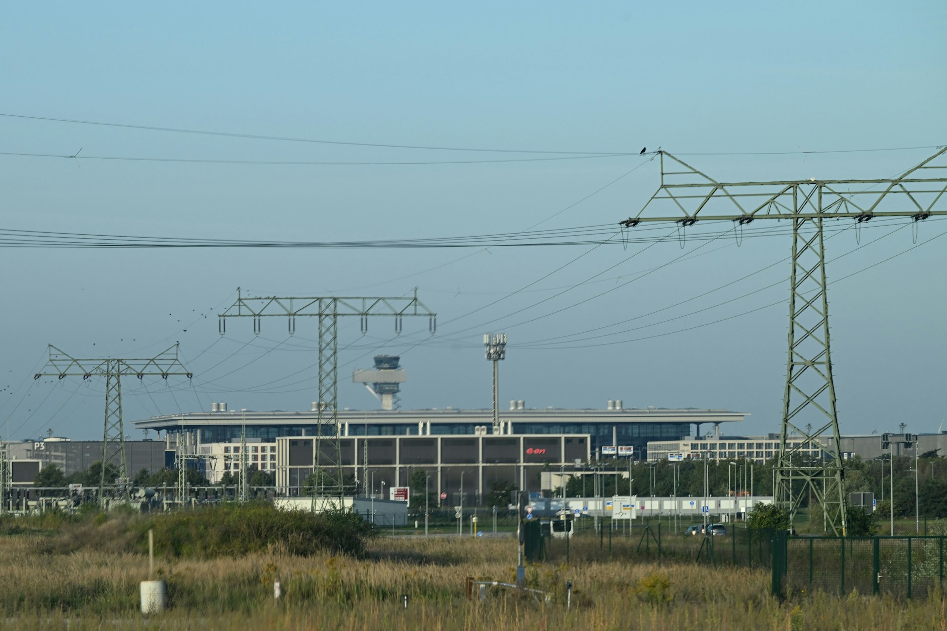 Der Flughafen BER in Schönefeld. Wird hier Brandenburgs erstes Abschiebezentrum entstehen?