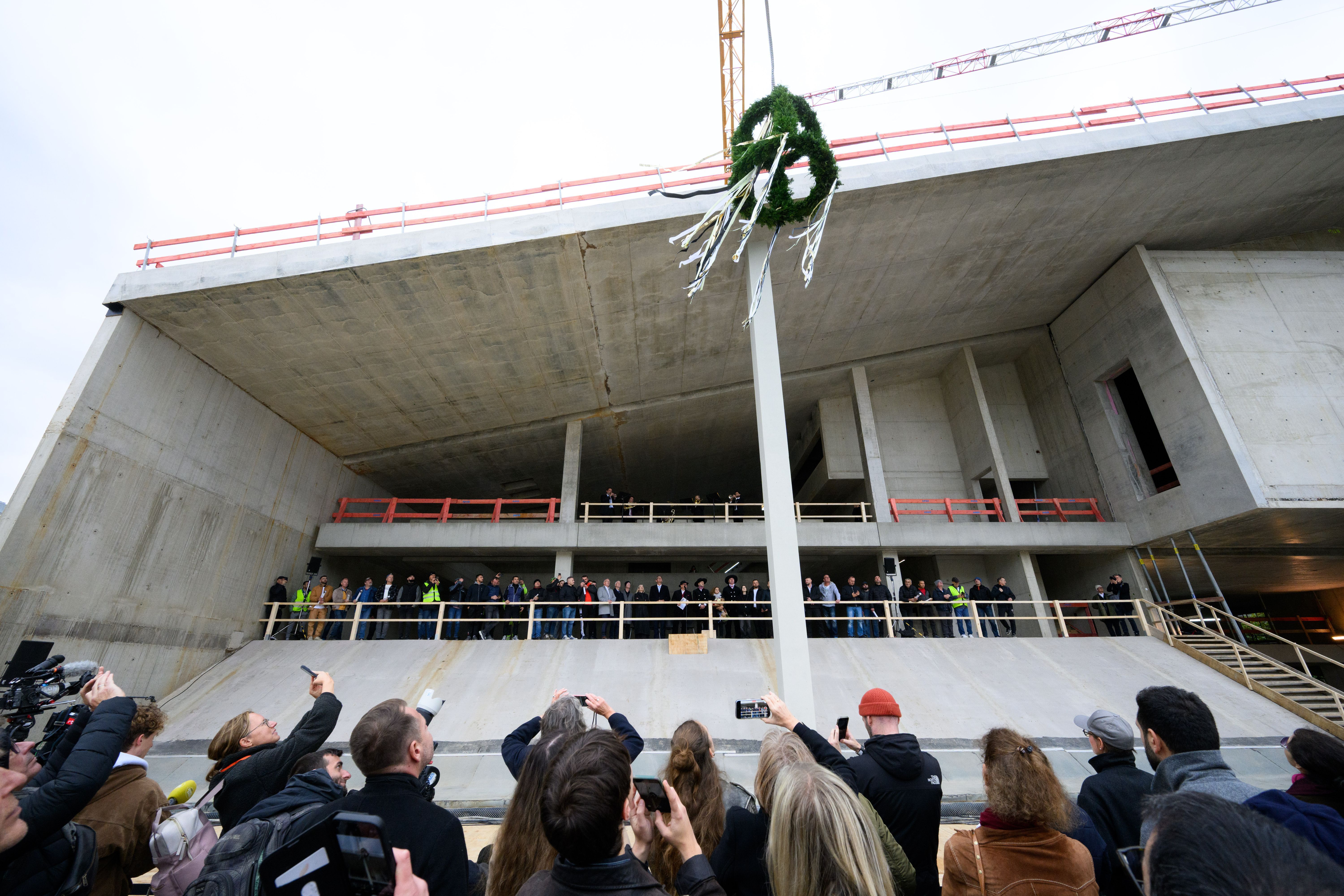 Richtfest berlin modern: Ein Ort für die Träume und Albträume der Deutschen