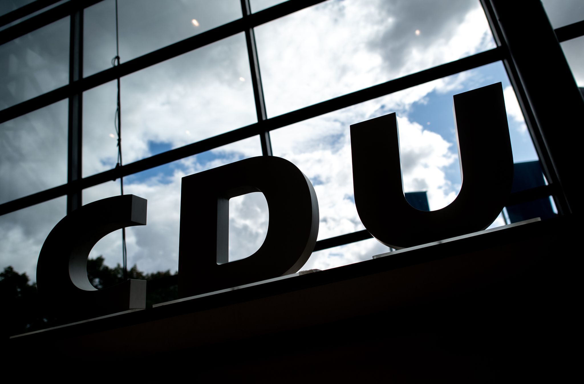 Image - „Nazi-Partei“ und „Gefahr für Deutschland“: Unionspolitiker fordern an Brandmauer gegen AfD festzuhalten