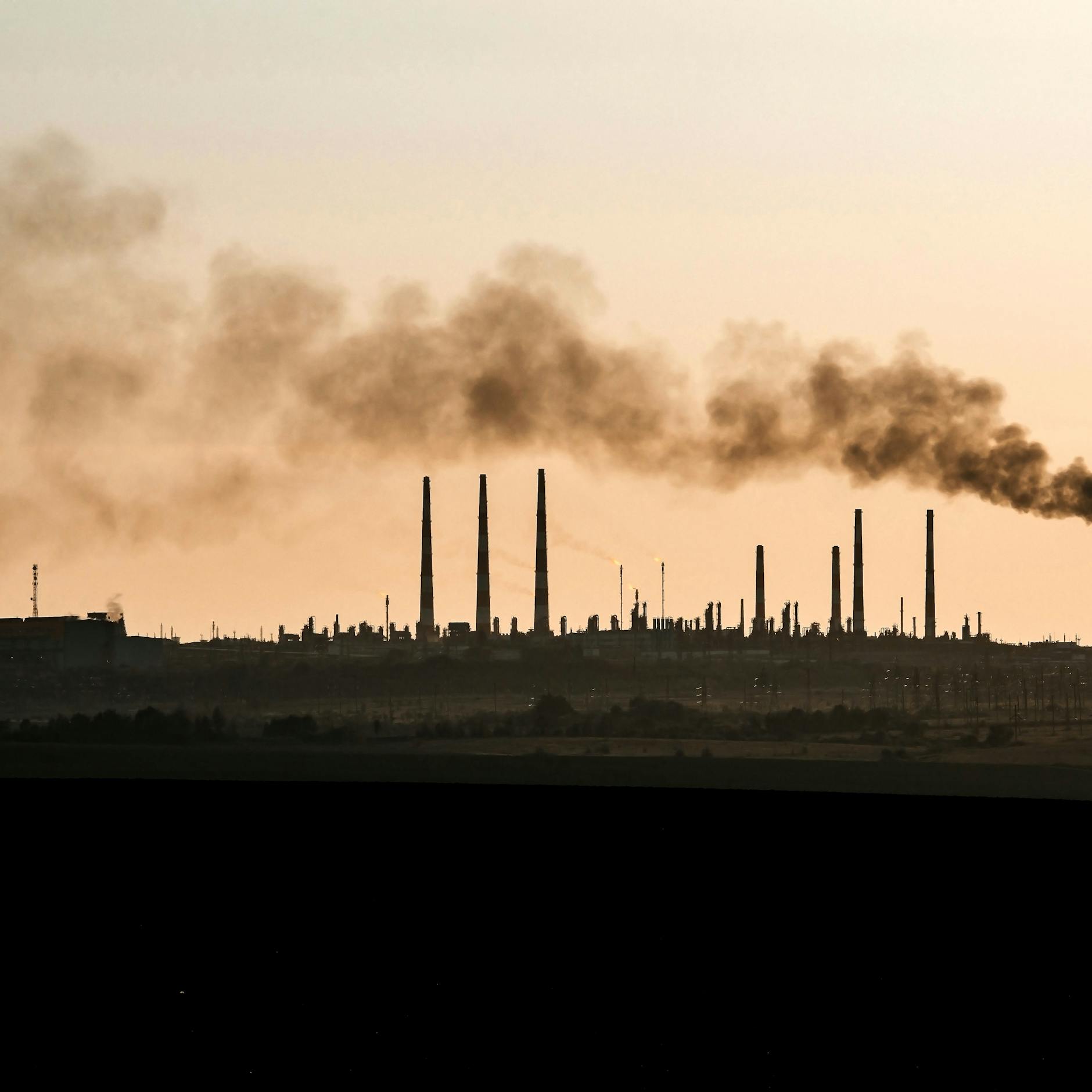 Image - Russland: Großes Gaswerk stoppt nach Drohnenangriff Lieferungen aus Kasachstan