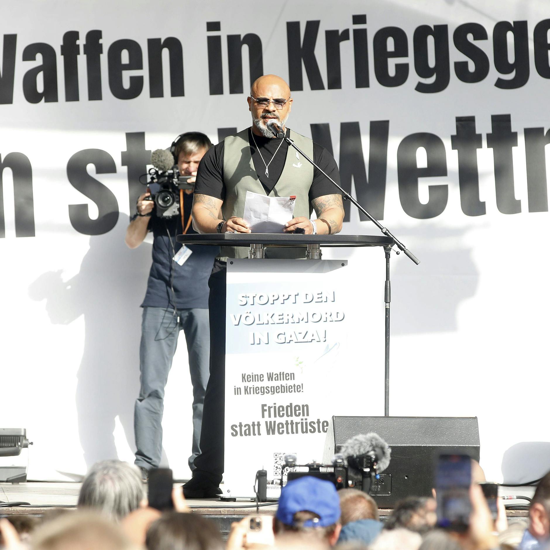 Image - Rapper Massiv und die Wehrpflicht: „Man muss bereit sein, seine Heimat zu verteidigen“