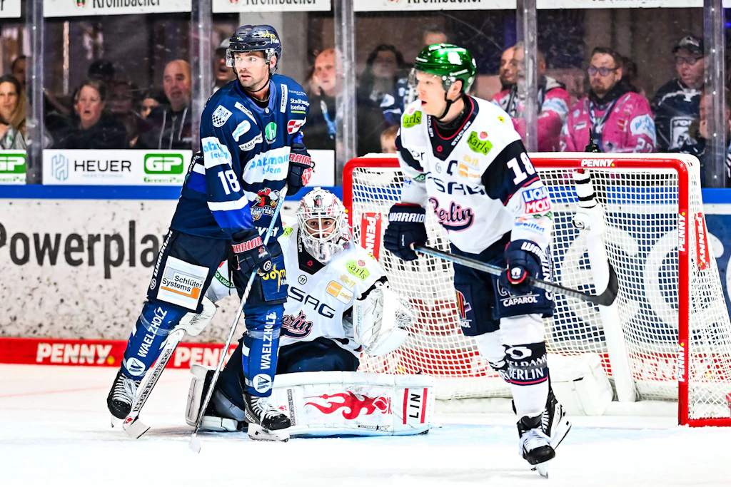 Jonas Müller (r.) schob nicht nur in Iserlohn die eine oder andere Extraschicht.