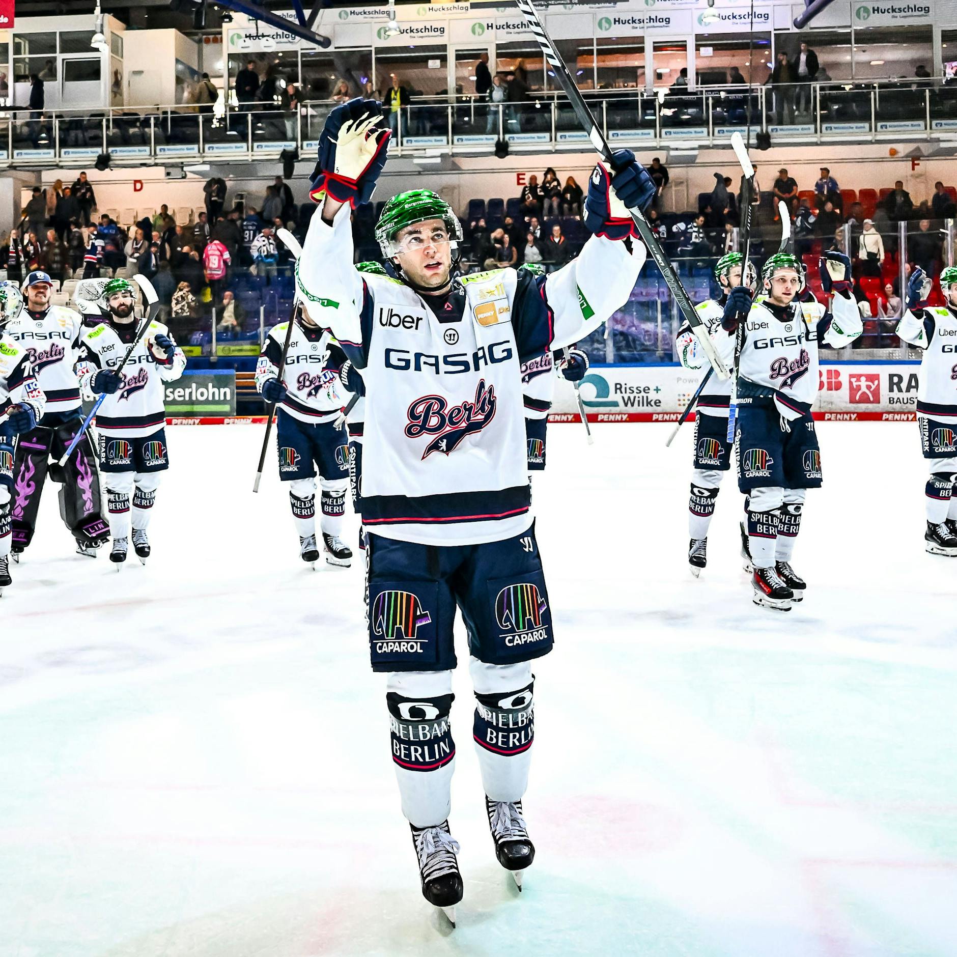 Image - Siegesserie trotz Mini-Kaders: Wie machen die Eisbären Berlin das nur?