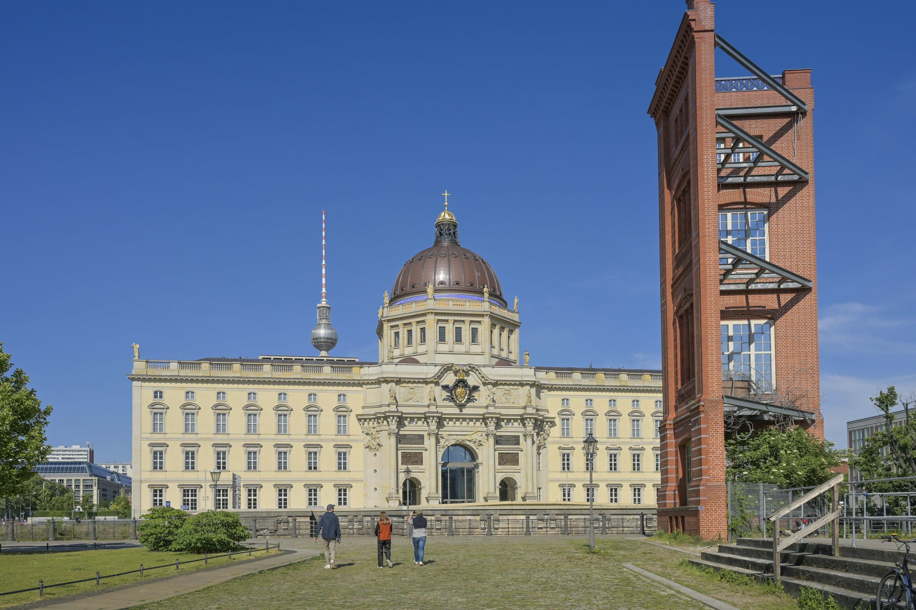 Die Musterfassade der Bauakademie vor dem Berliner Schloss