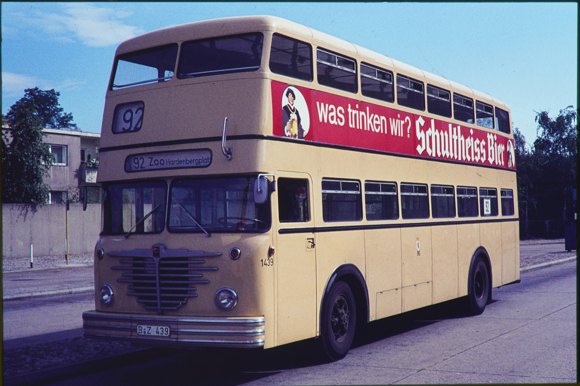 Ein Bus der BVG von 1972. Damals zahlte man noch deutlich weniger für Tickets.