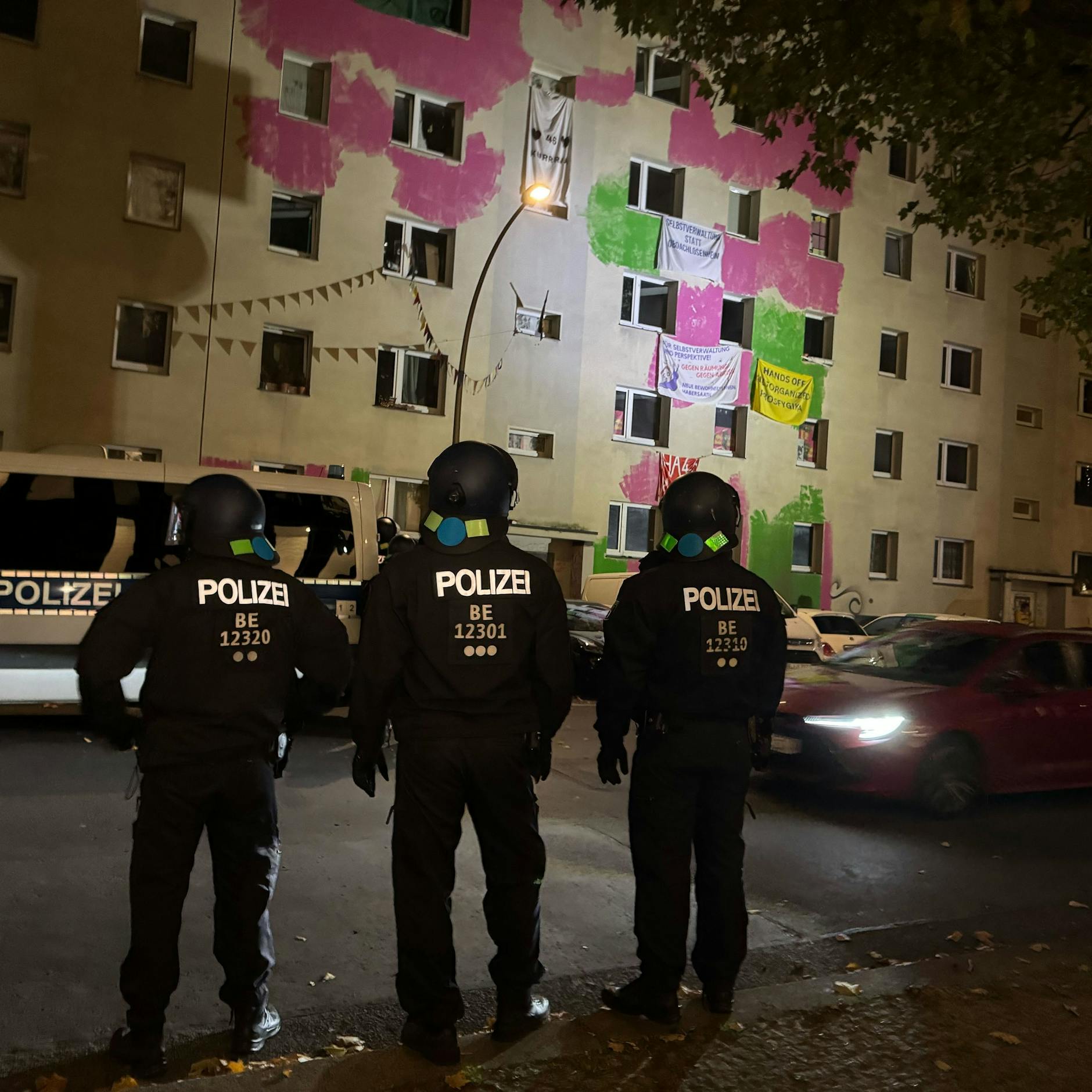 Image - Besetztes Haus gegenüber vom BND in Berlin geräumt: Das steckt hinter der Razzia der Polizei