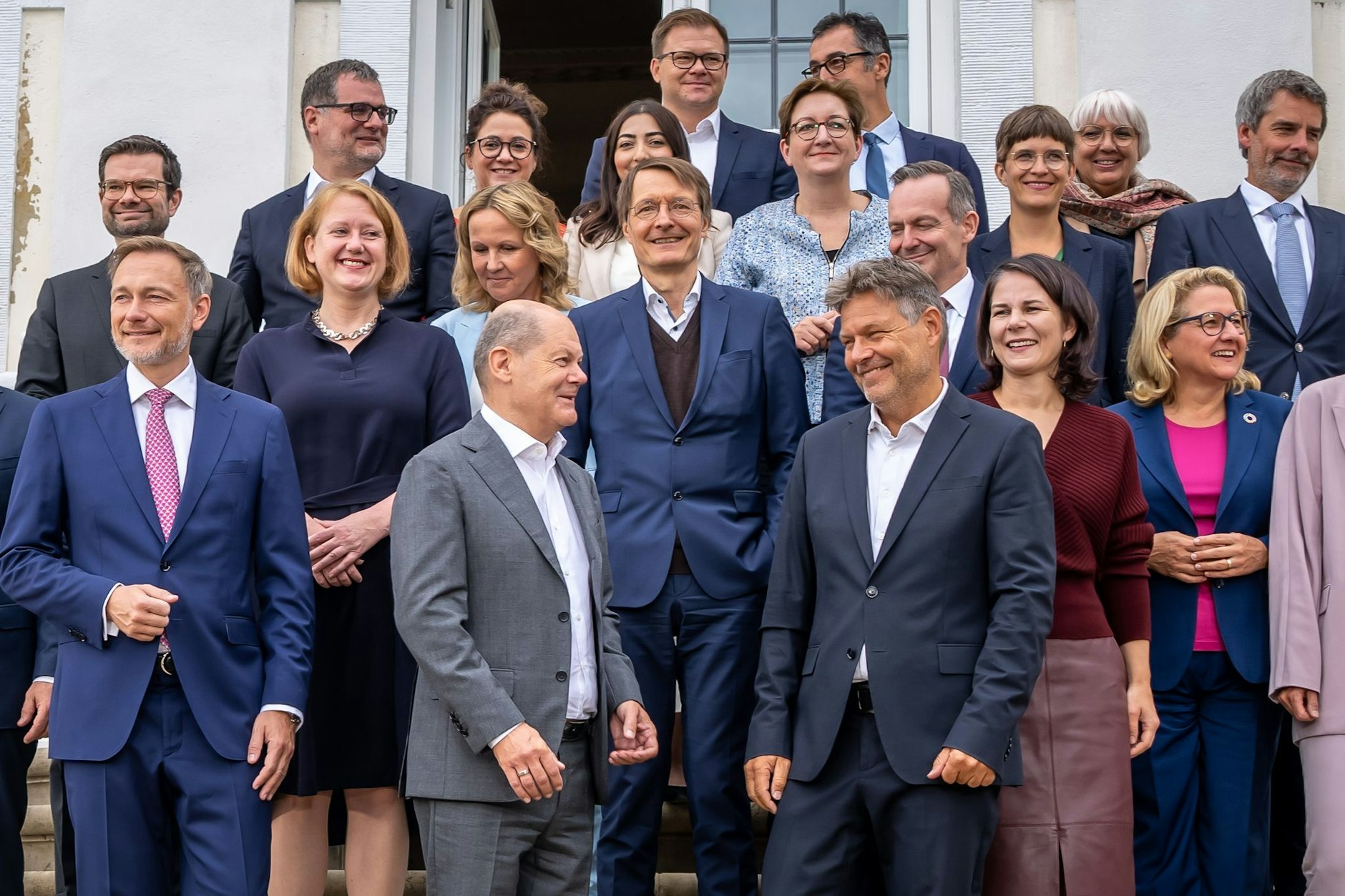 Mitarbeiter der Ampel-Regierung fehlten 2023 im Schnitt 20,96 Tage.