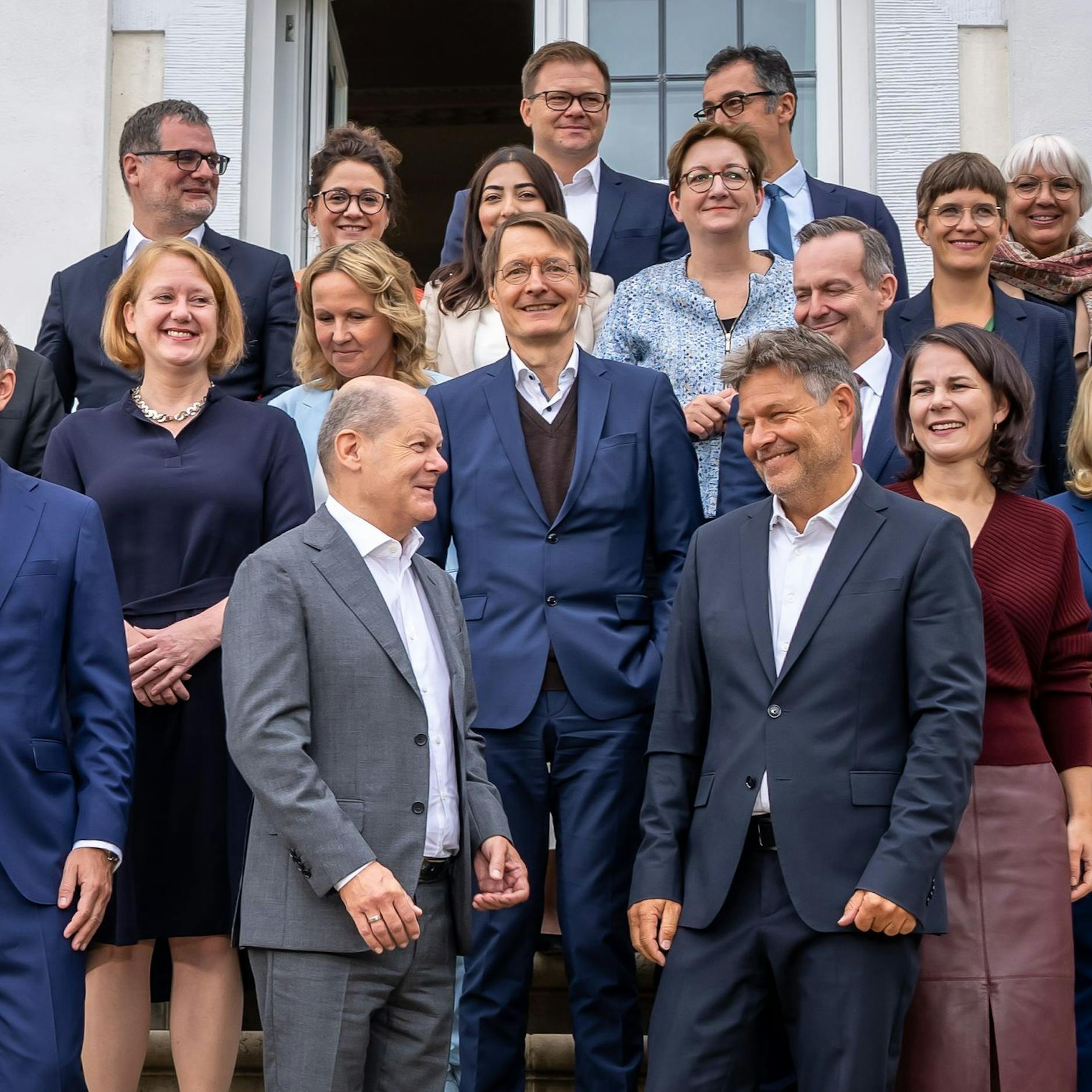 Image - Krankenstand: So oft fehlten Mitarbeiter der Ampel-Regierung