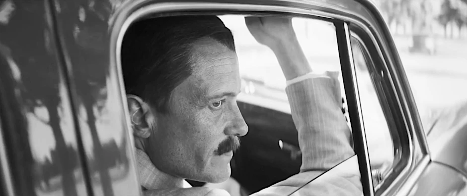 Filmszene: Der Berliner Schauspieler August Diehl als Josef Mengele.