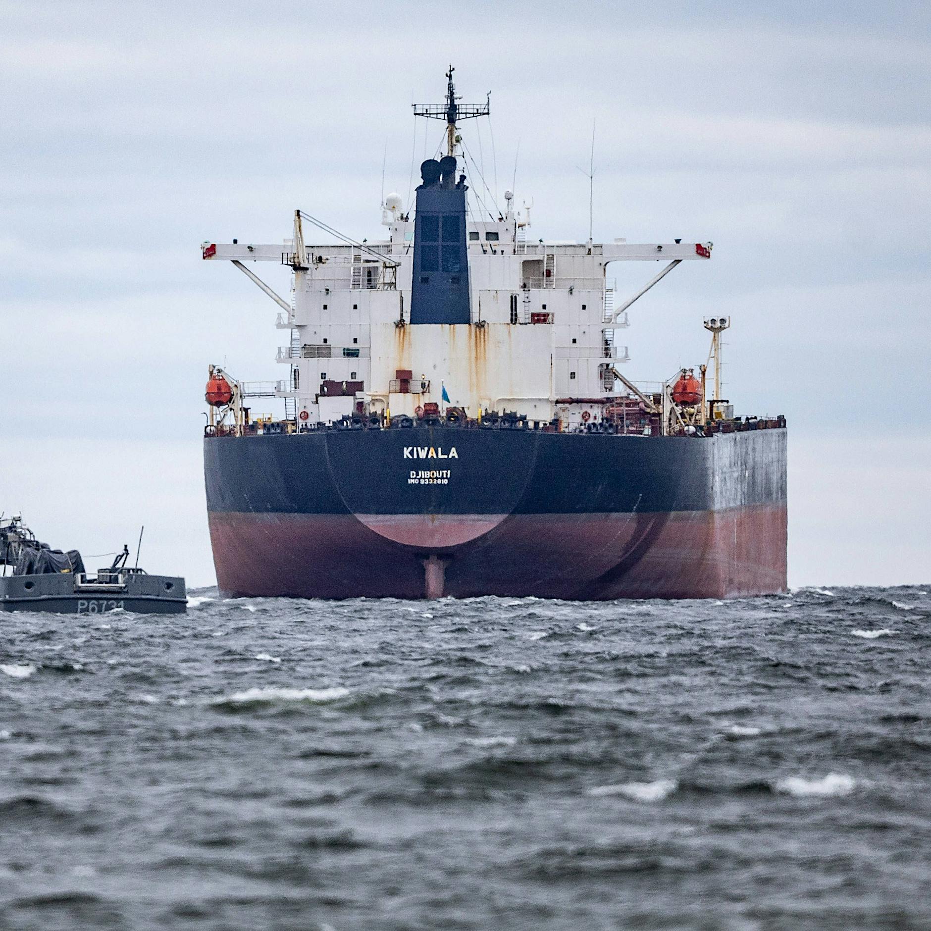 Schattenflotte im Visier: Wie weit darf Europa auf See gehen?